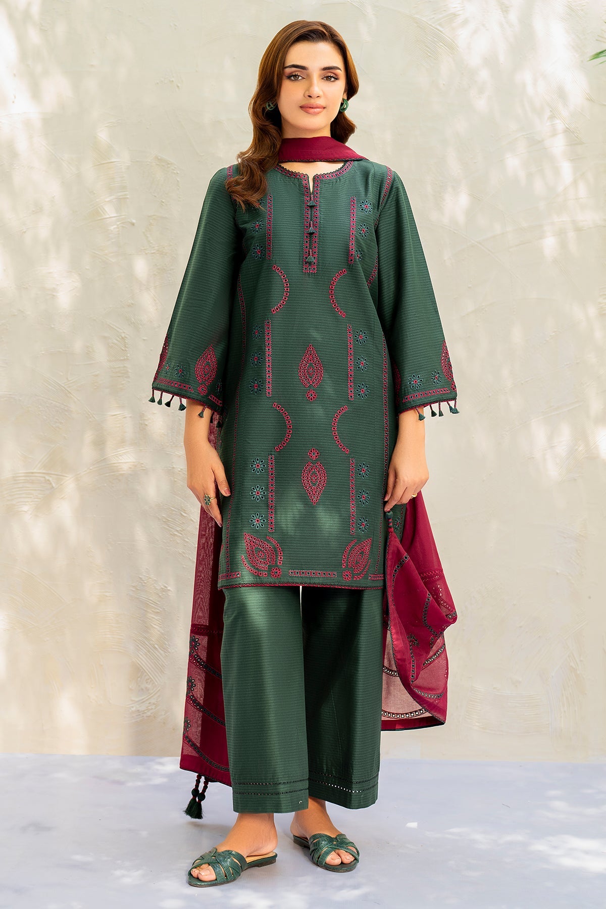 EMBROIDERED DOBBY LAWN USE-9212