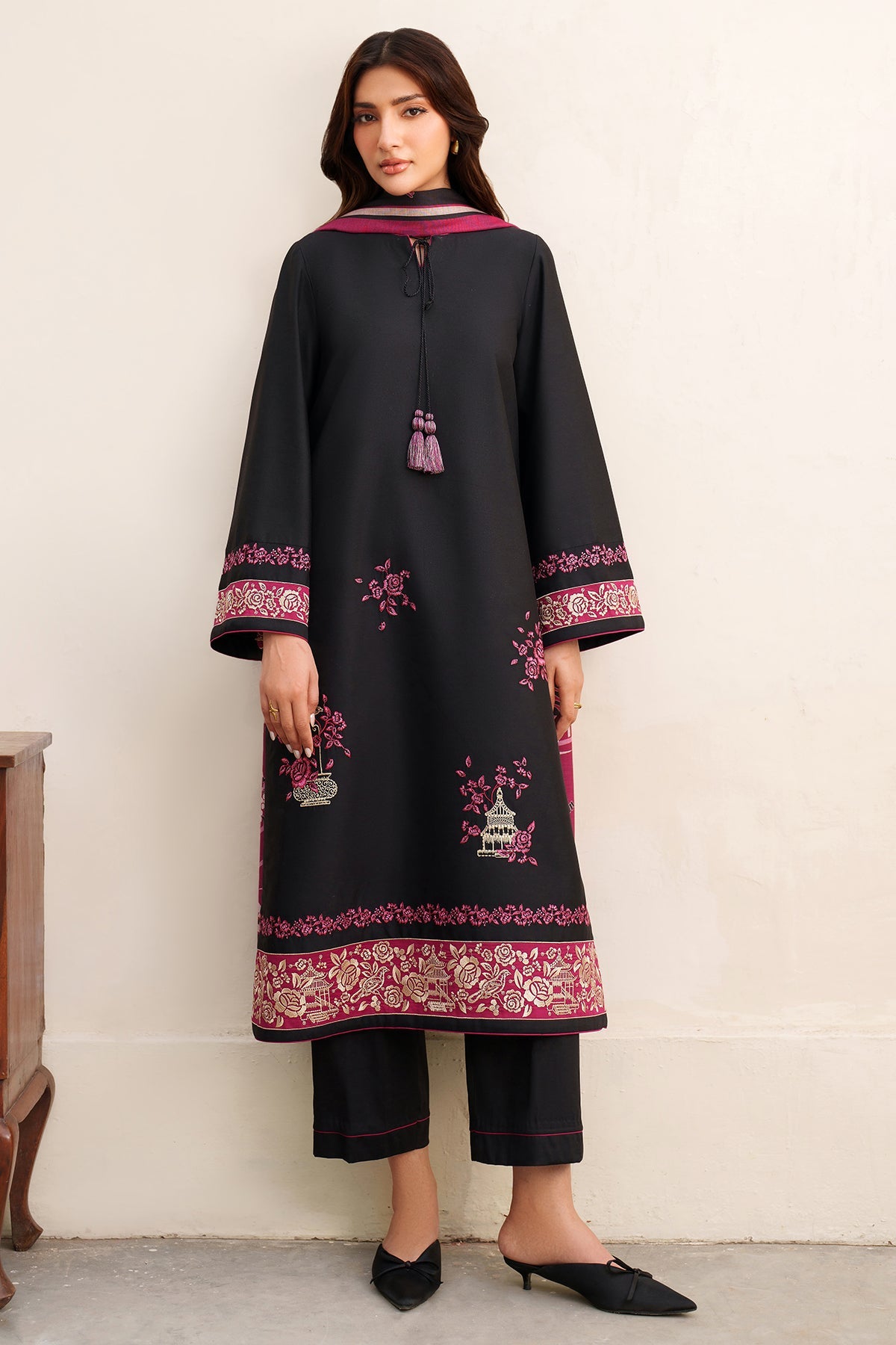 EMBROIDERED PREMIUM VISCOSE UW-0154