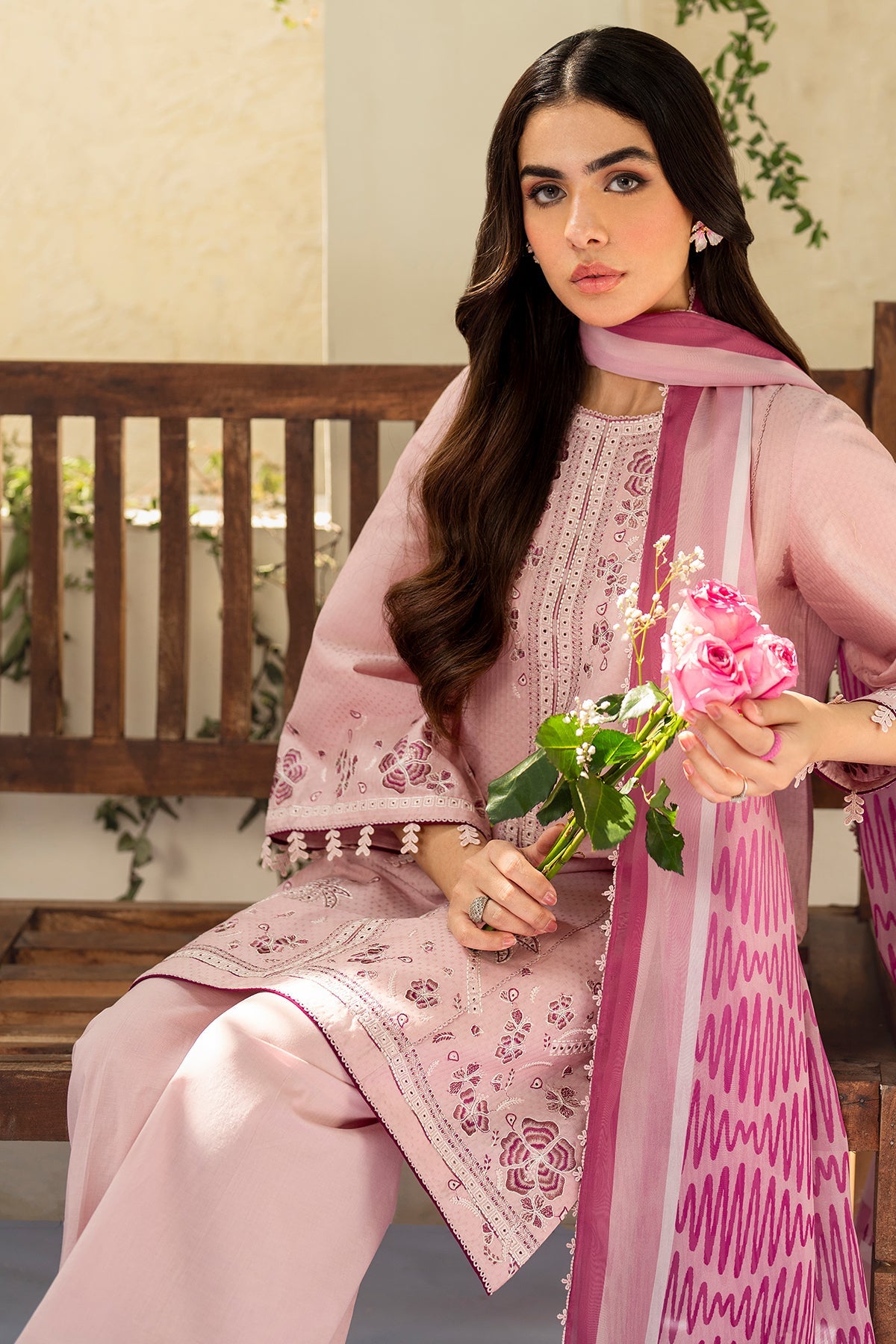 EMBROIDERED DOBBY LAWN USE-9213