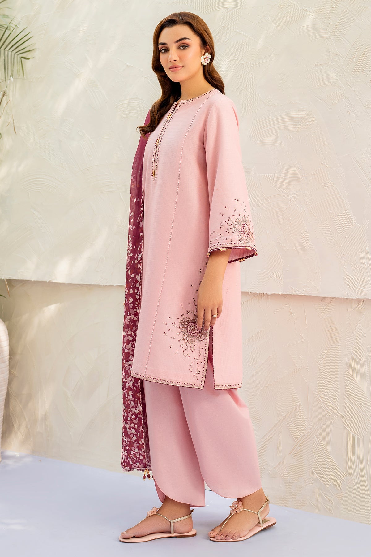 EMBROIDERED DOBBY LAWN USE-9205