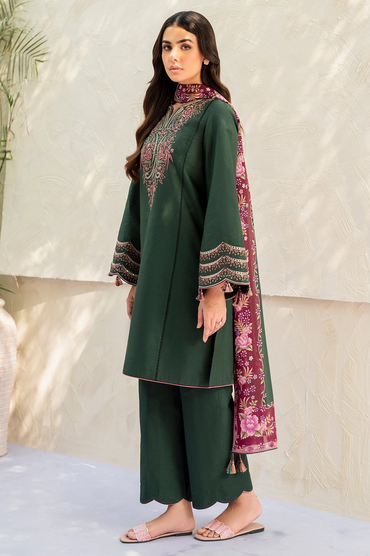 EMBROIDERED DOBBY LAWN USE-9206