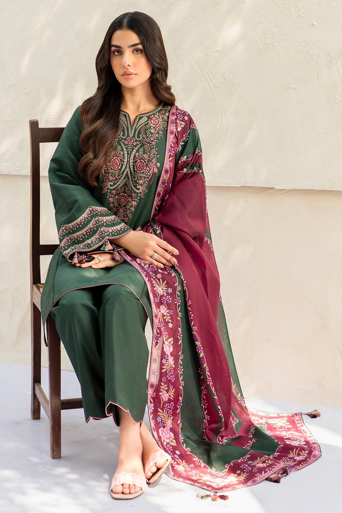 EMBROIDERED DOBBY LAWN USE-9206