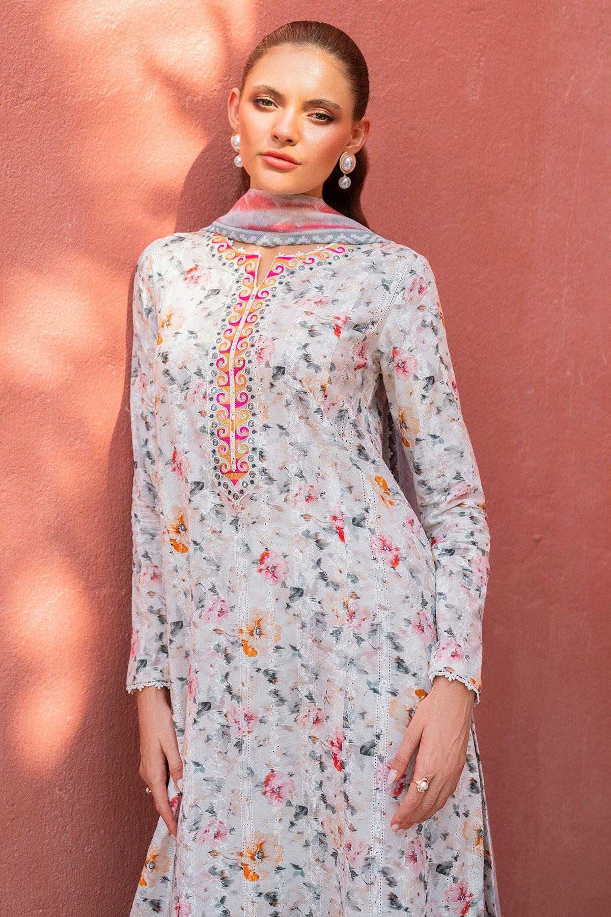 DIGITAL PRINTED SCHIFFLI LAWN RTW-1215