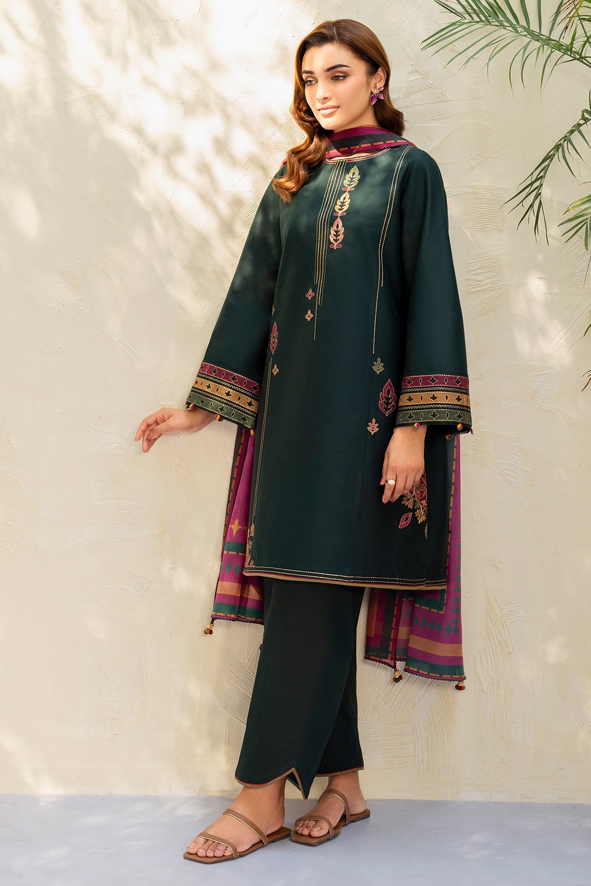 EMBROIDERED LAWN USE-9207