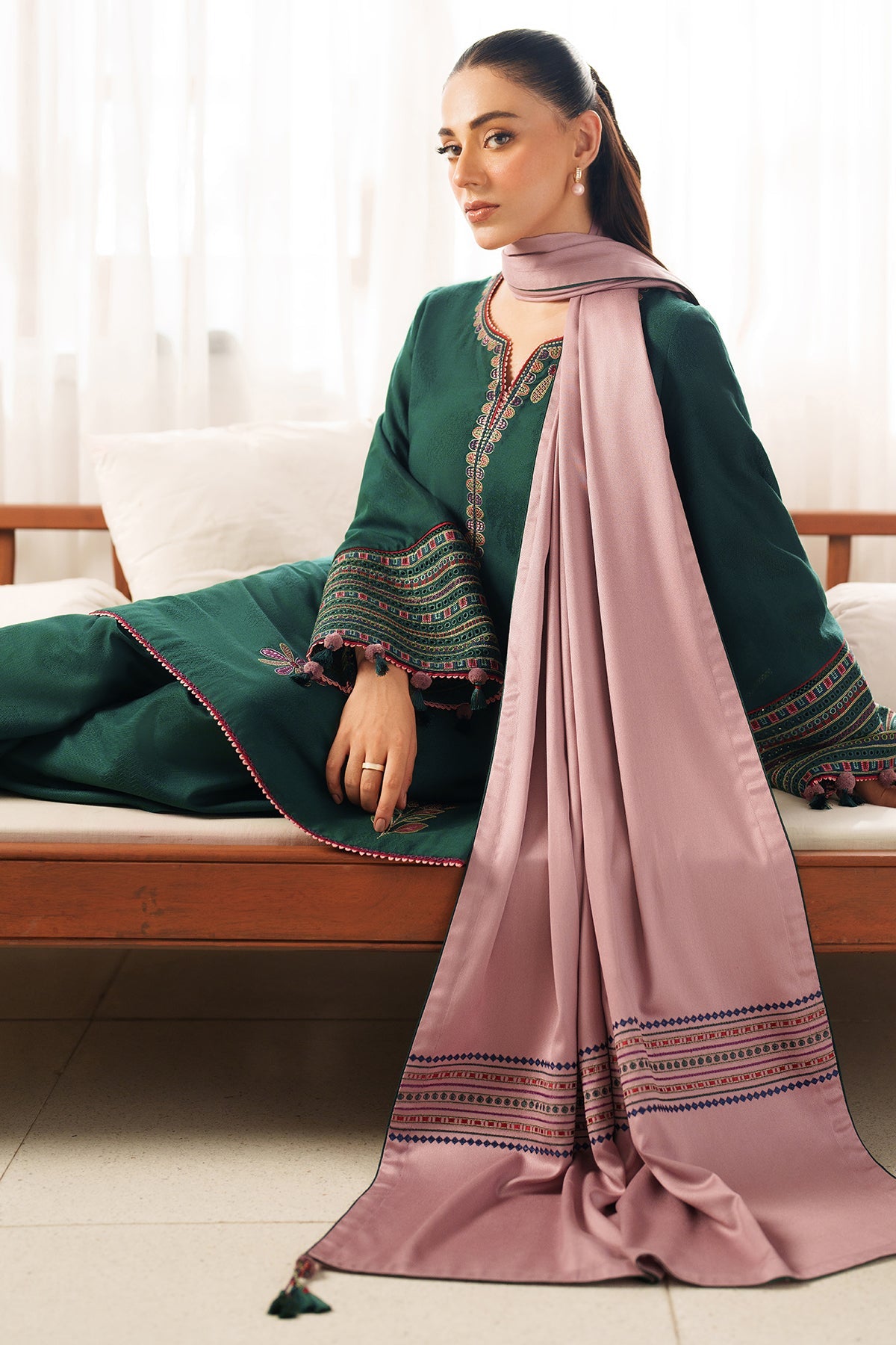 EMBROIDERED JACQUARD KHADDAR RTW-1248