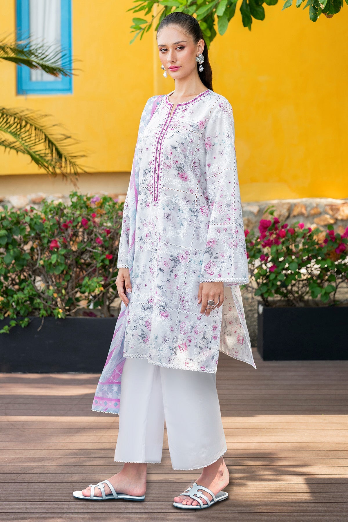 DIGITAL PRINTED SCHIFFLI LAWN RTW-1216