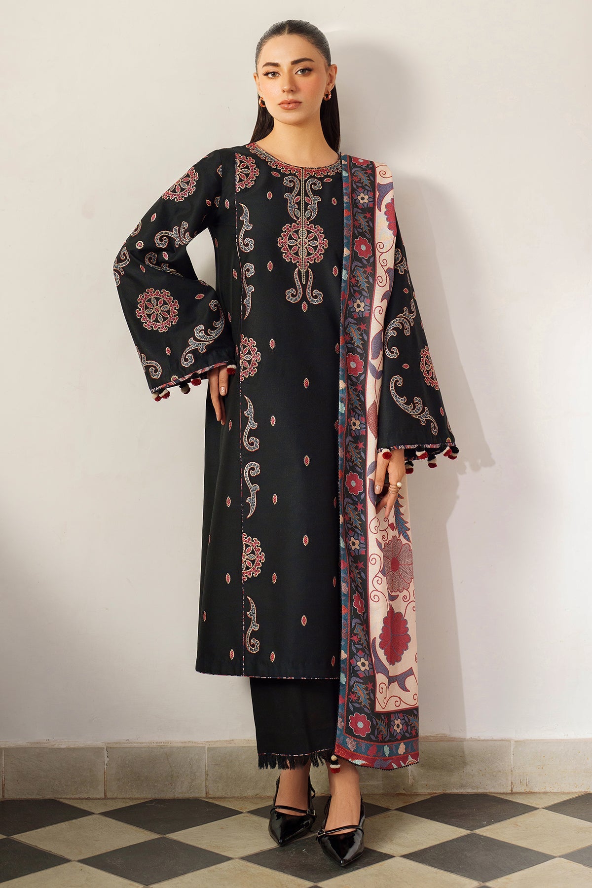 EMBROIDERED PREMIUM VISCOSE UW-0152