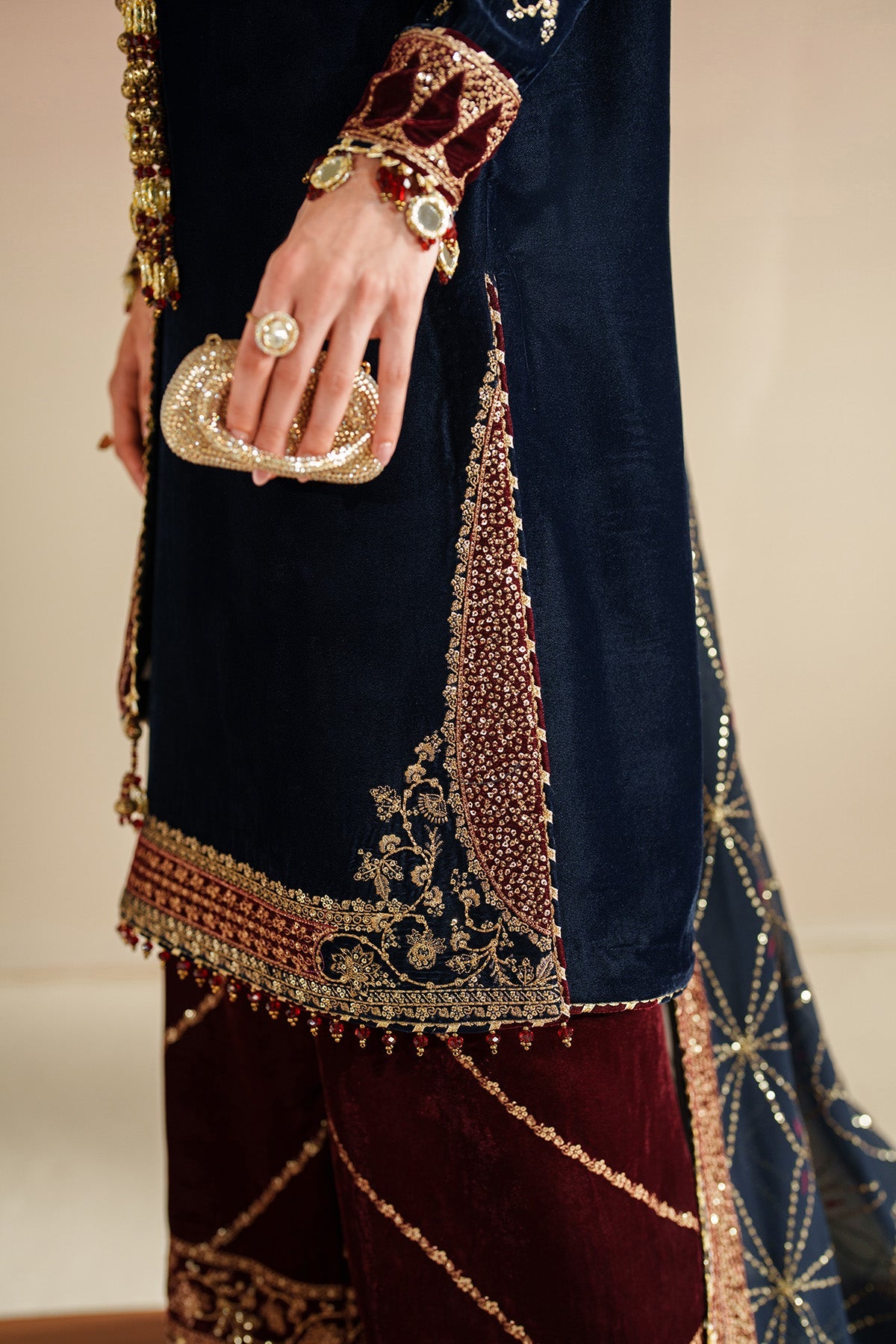 Embroidered Velvet Formal VVF25-D07