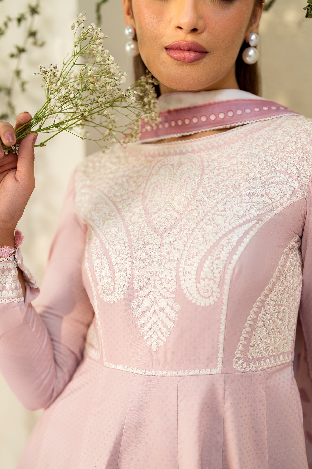 EMBROIDERED DOBBY LAWN USE-9214