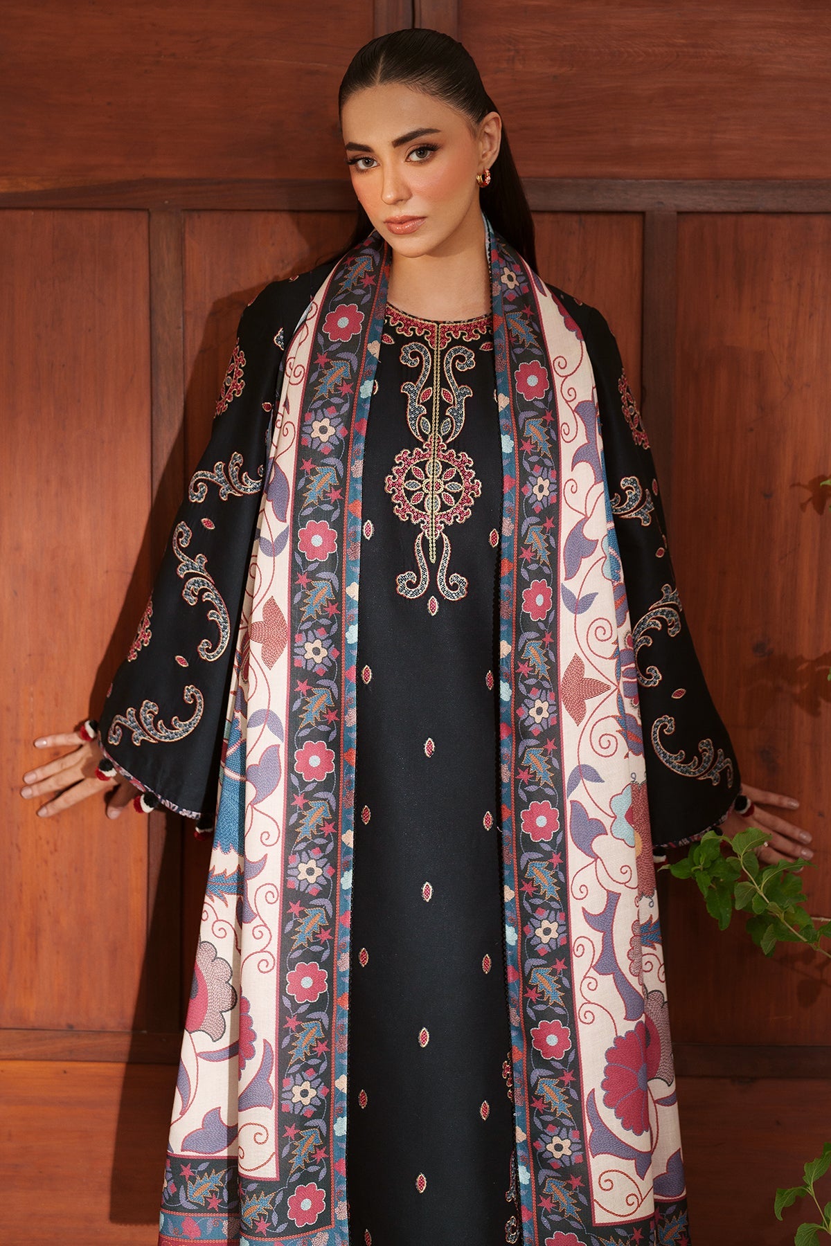 EMBROIDERED PREMIUM VISCOSE UW-0152