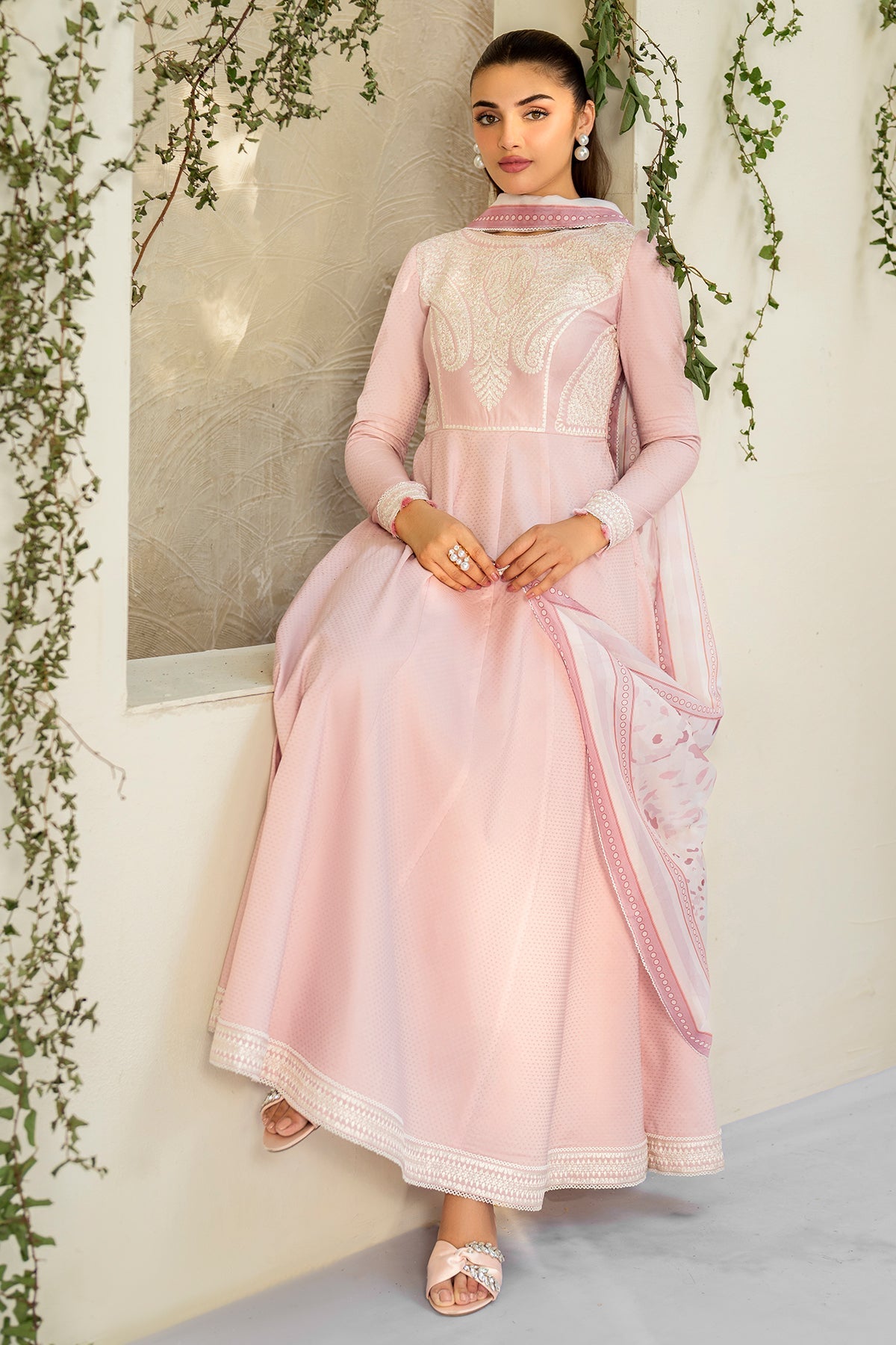 EMBROIDERED DOBBY LAWN USE-9214