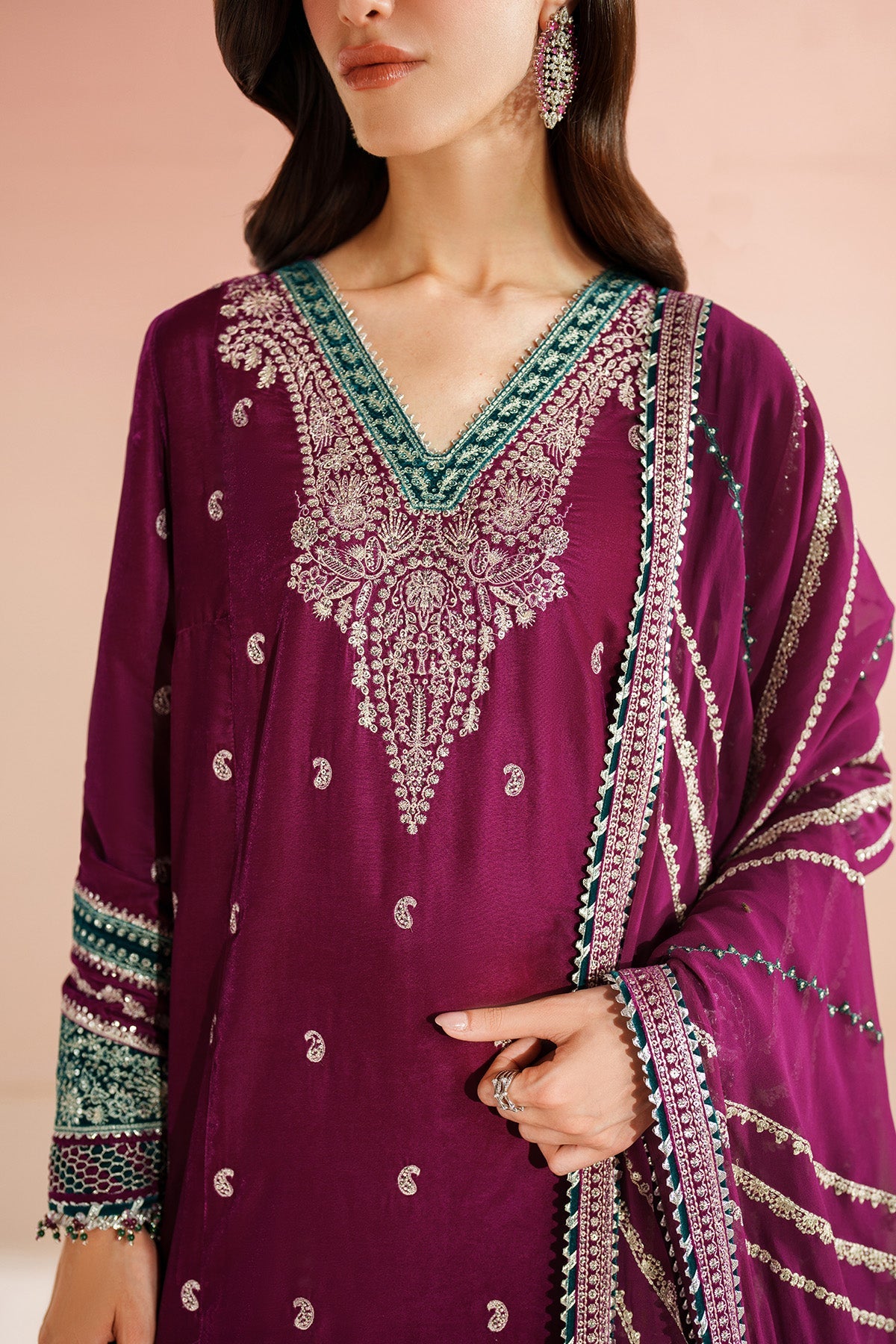 Embroidered Velvet Formal VVF25-D06