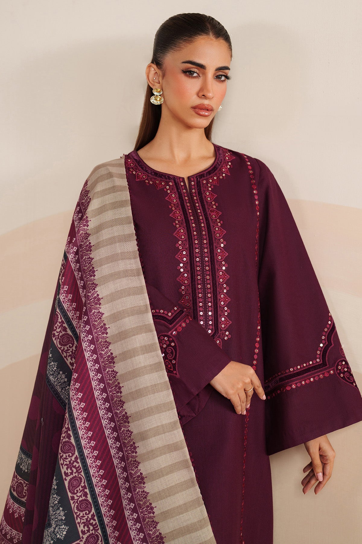 EMBROIDERED KHADDAR UW-0220