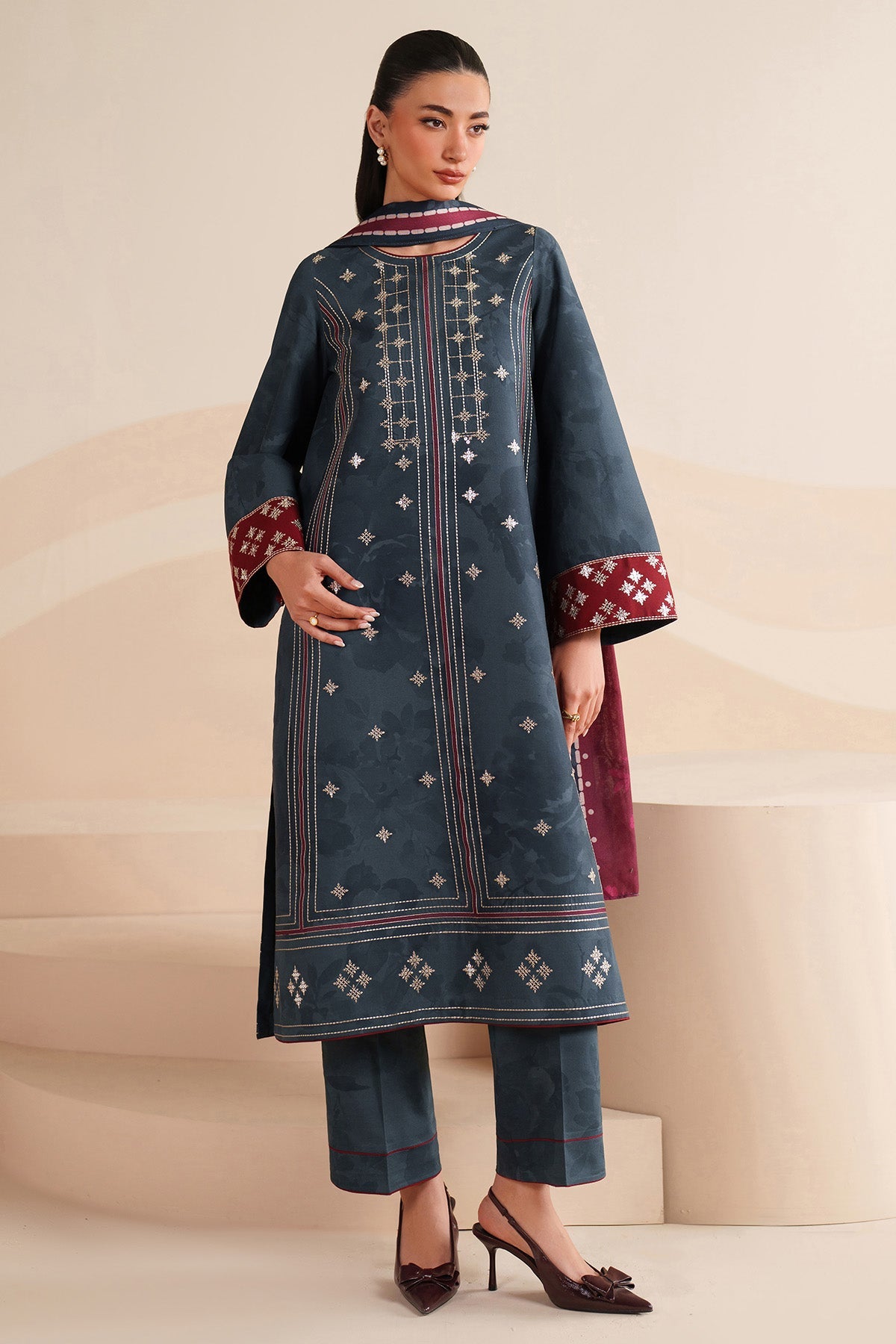 EMBROIDERED PREMIUM VISCOSE UW-0224