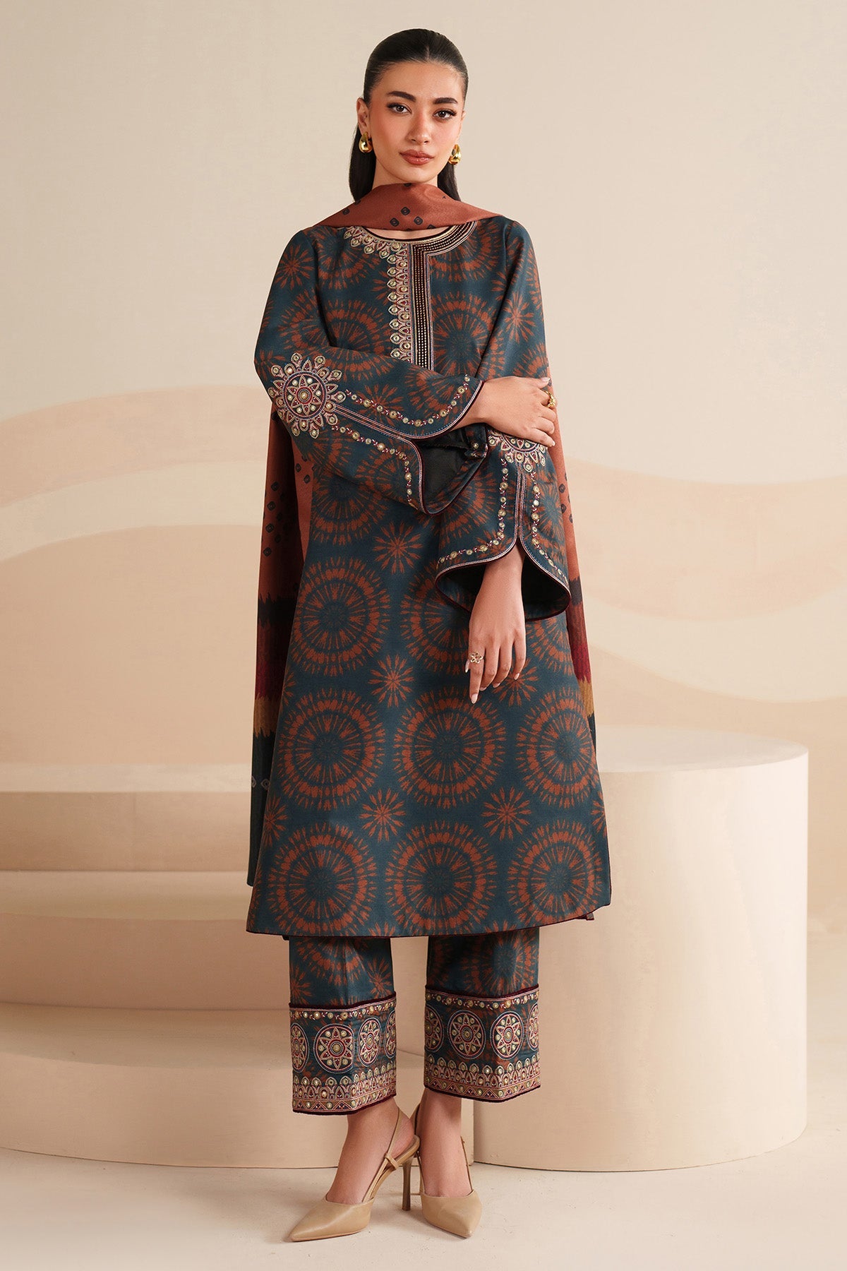 EMBROIDERED PREMIUM VISCOSE UW-0238