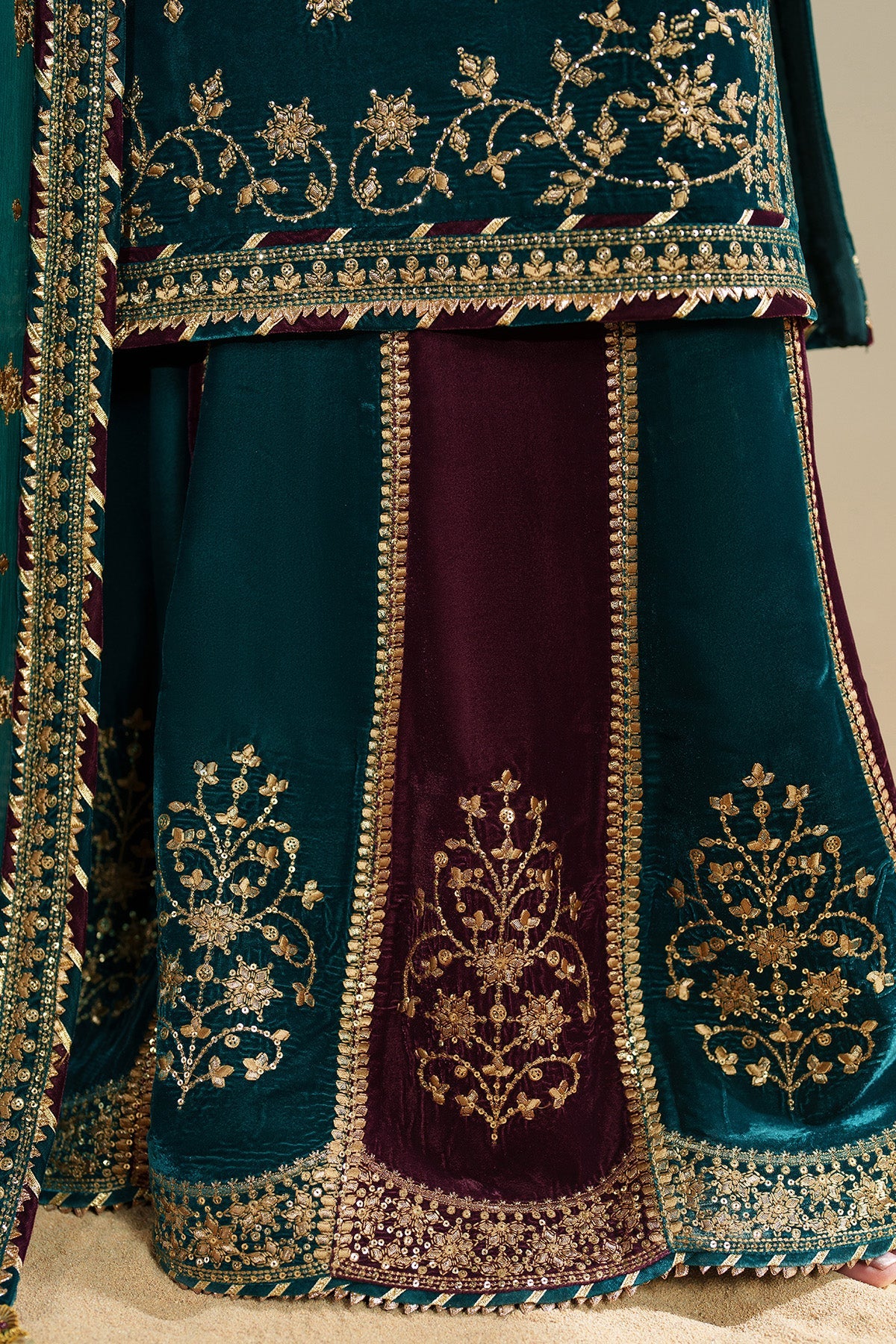 Embroidered Velvet Formal VVF D-8