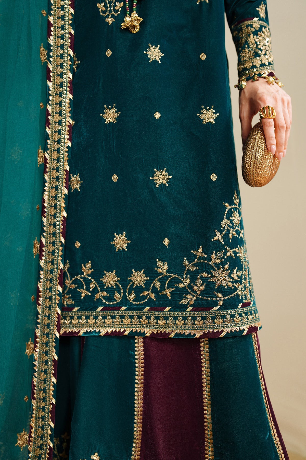Embroidered Velvet Formal VVF D-8