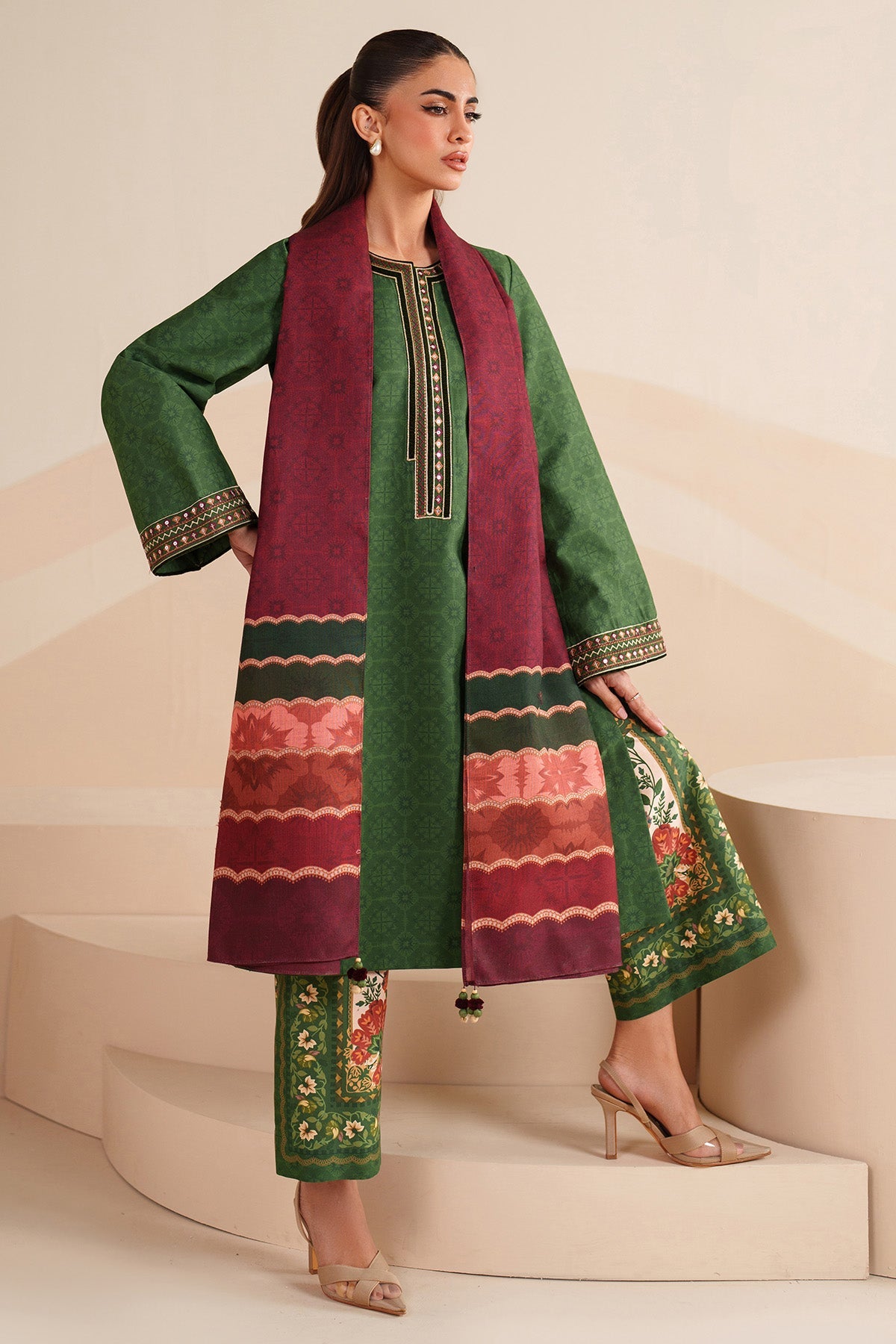 EMBROIDERED PREMIUM VISCOSE UW-0237