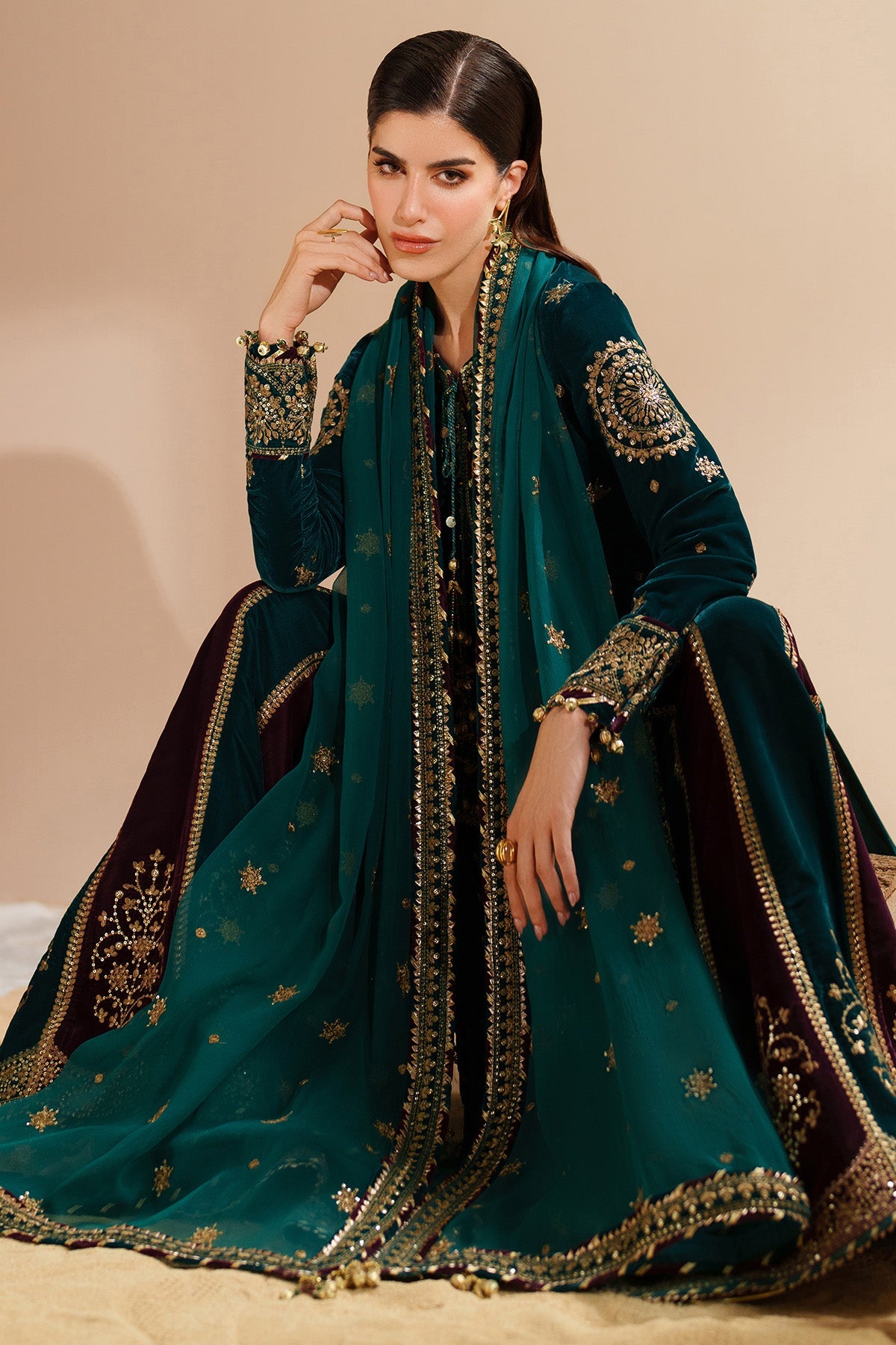 Embroidered Velvet Formal VVF D-8