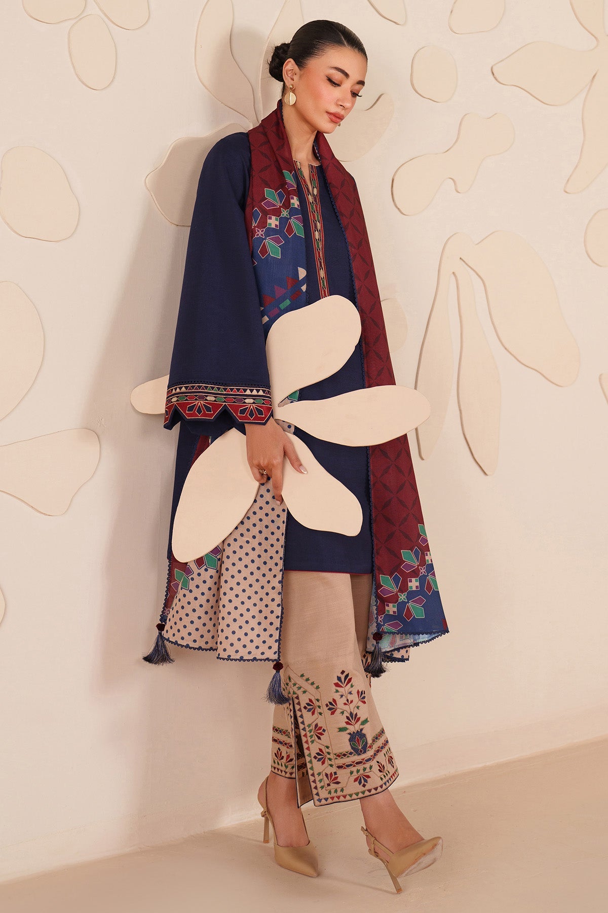 EMBROIDERED KHADDAR UW-0219