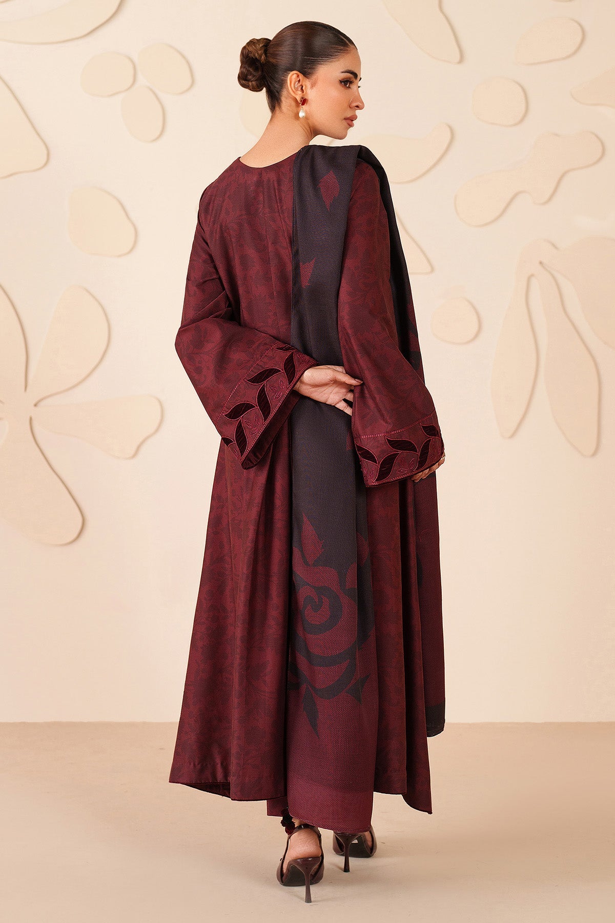 EMBROIDERED PREMIUM VISCOSE UW-0285