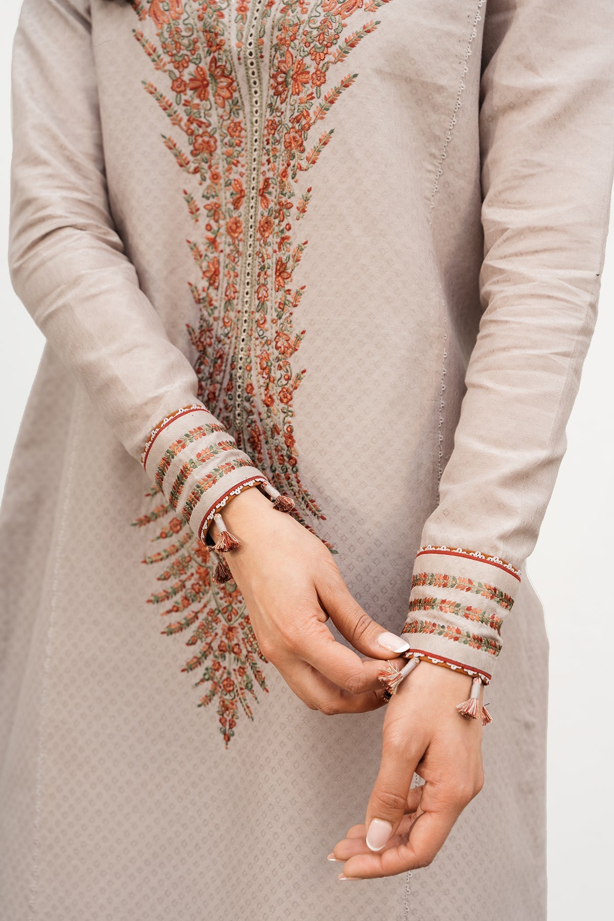 EMBROIDERED DOBBY LAWN USE-9189