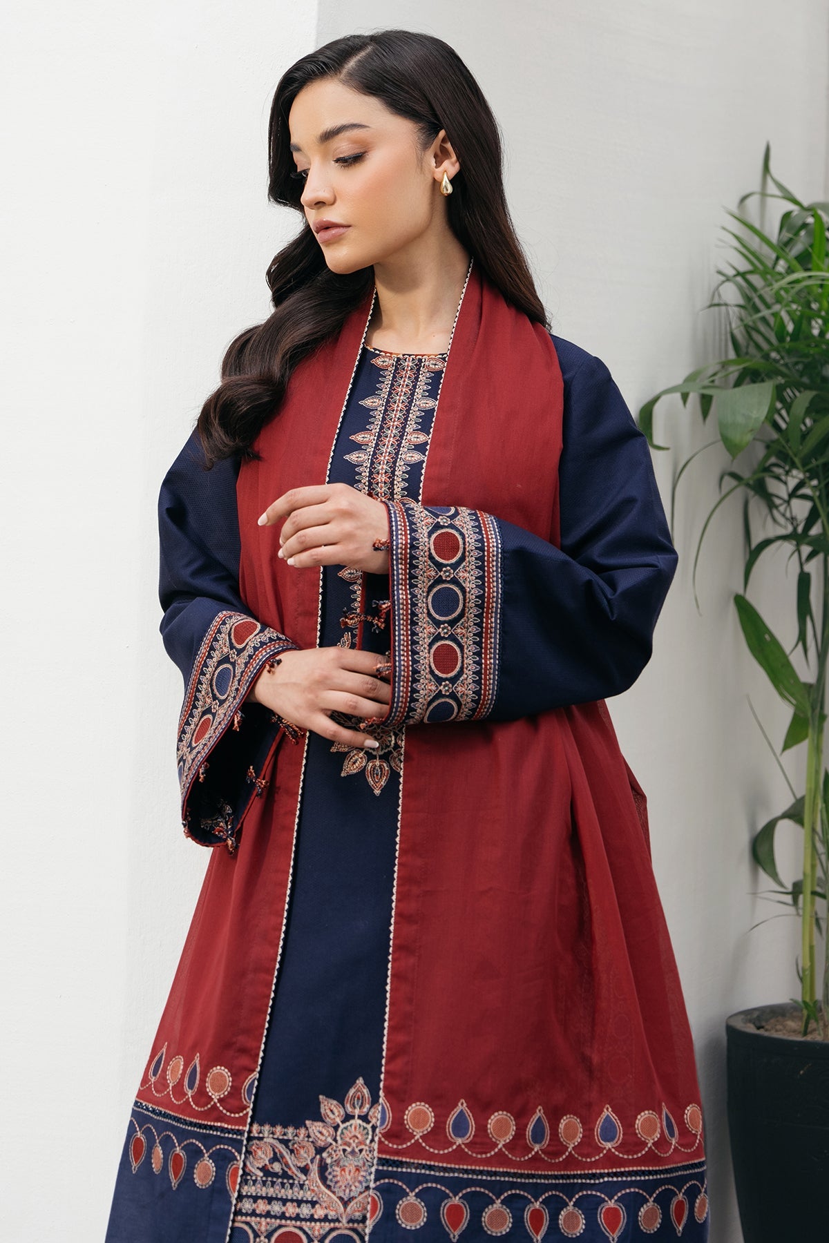 EMBROIDERED DOBBY LAWN USE-9179