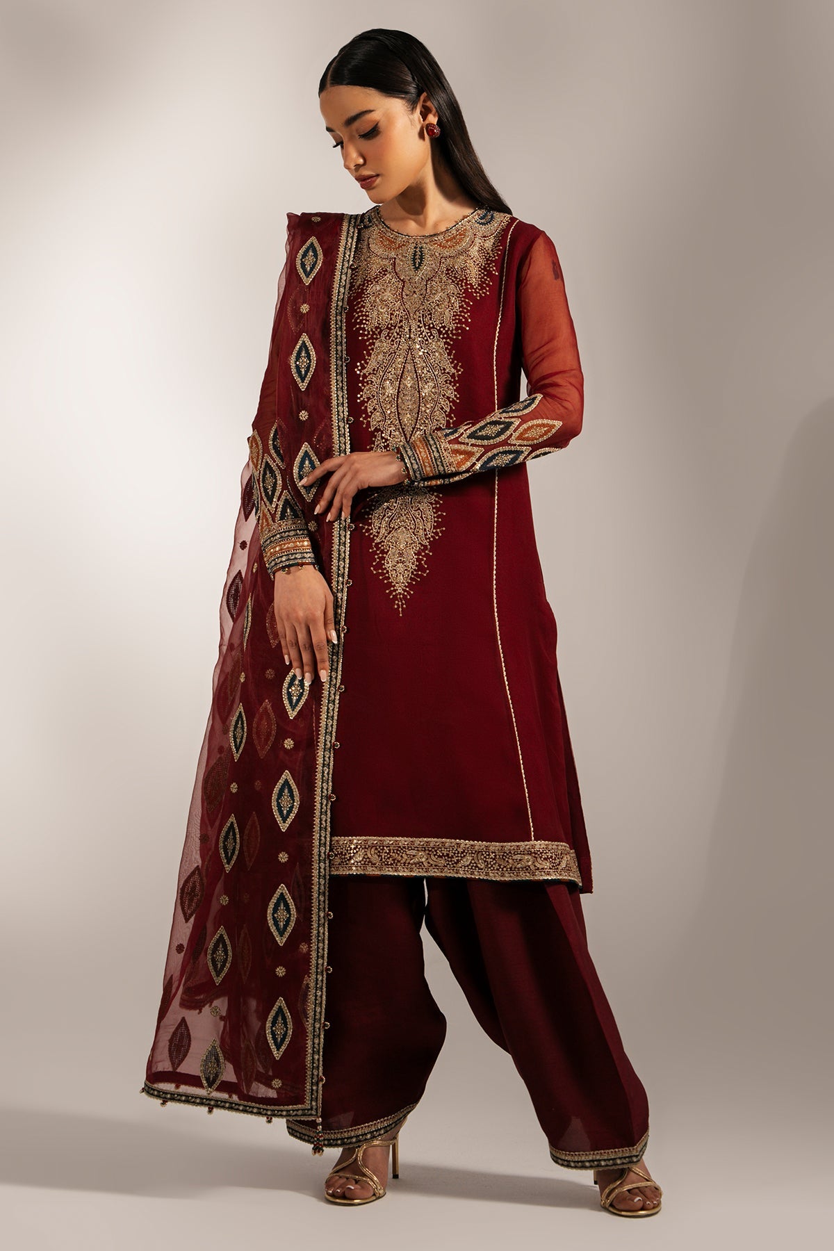 EMBROIDERED CHIFFON UC-3072