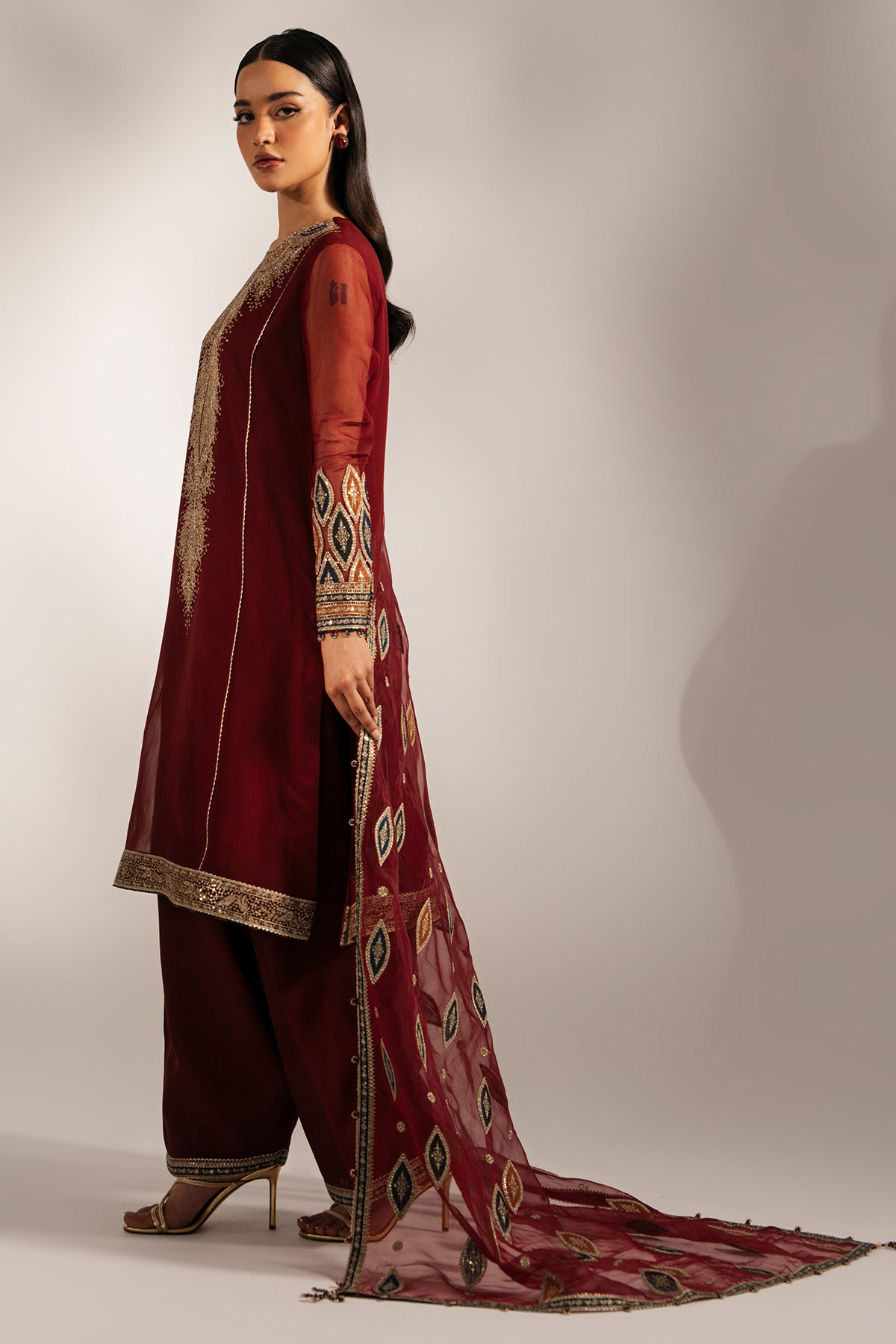 EMBROIDERED CHIFFON UC-3072