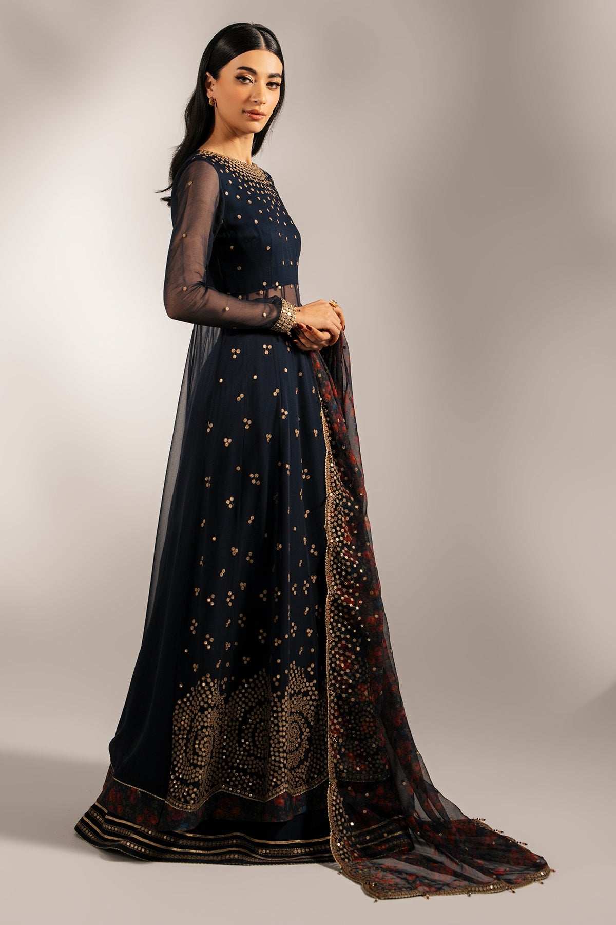 black formal outfits for ladies