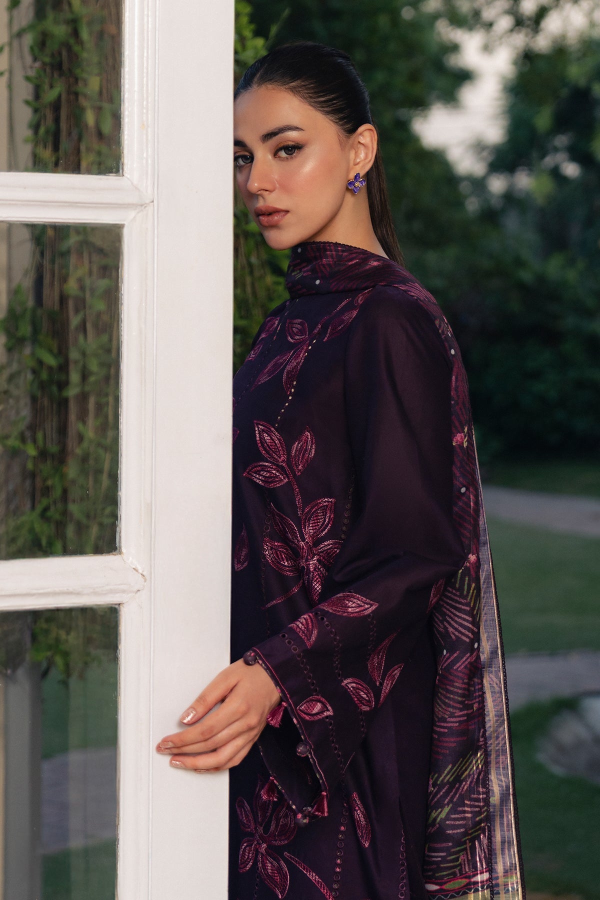 EMBROIDERED LAWN RTW-9370