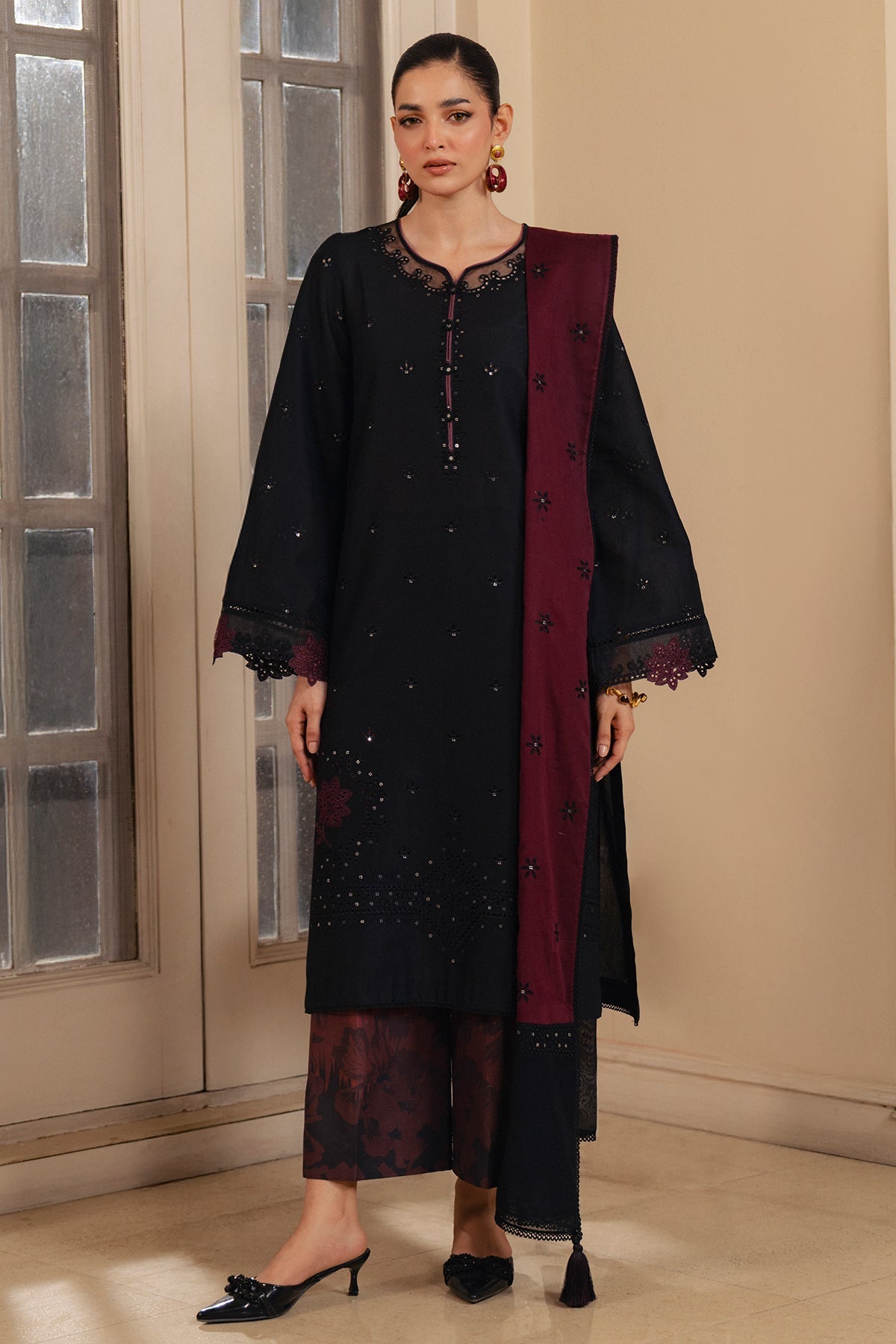 EMBROIDERED LAWN RTW-9342