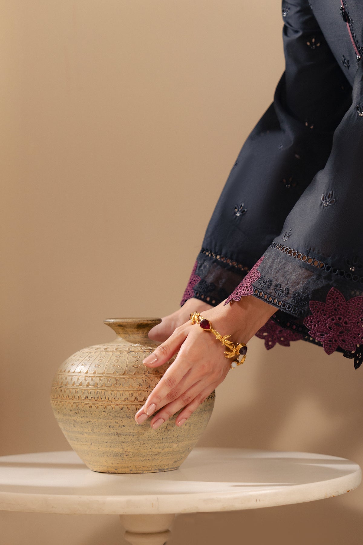 EMBROIDERED LAWN RTW-9342