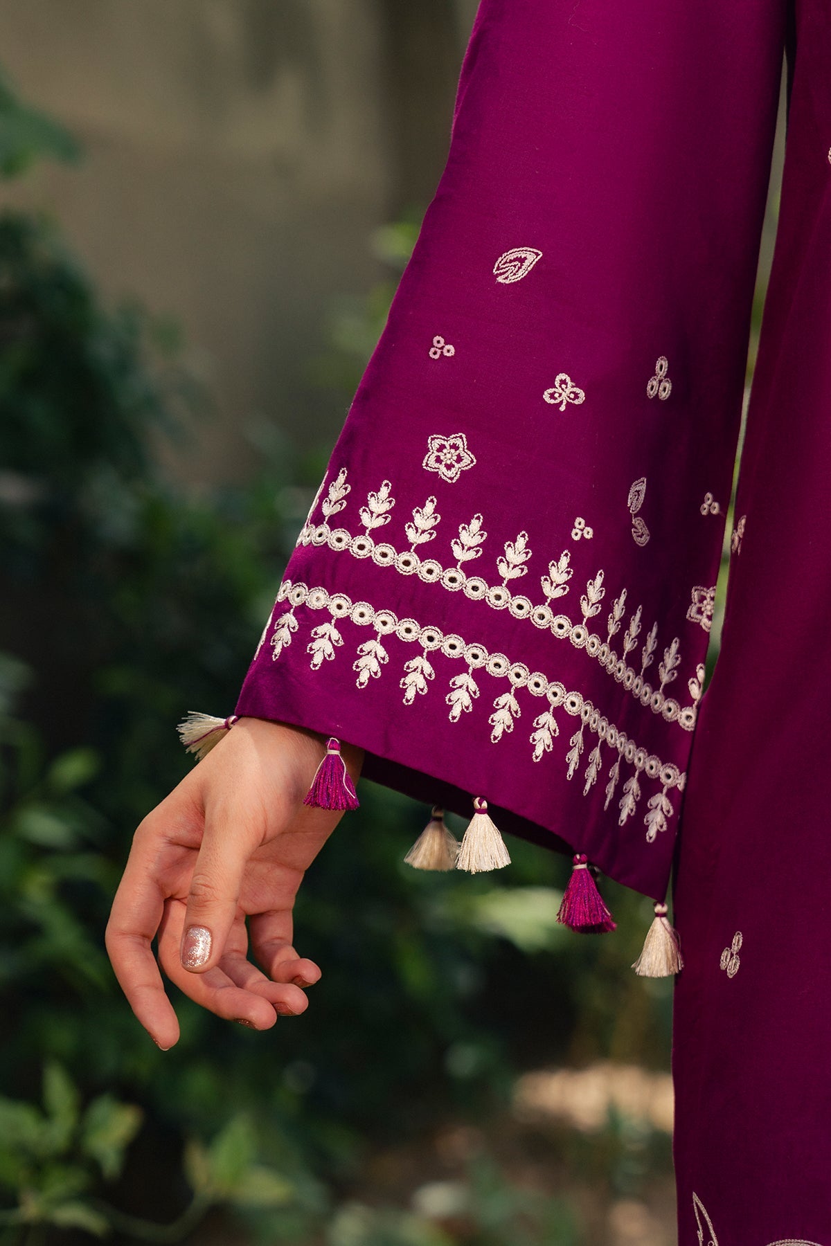 EMBROIDERED LAWN RTW-9371