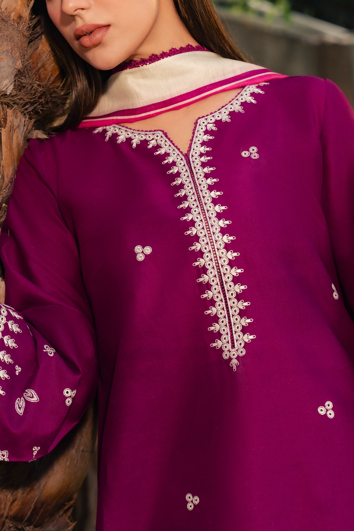 EMBROIDERED LAWN RTW-9371