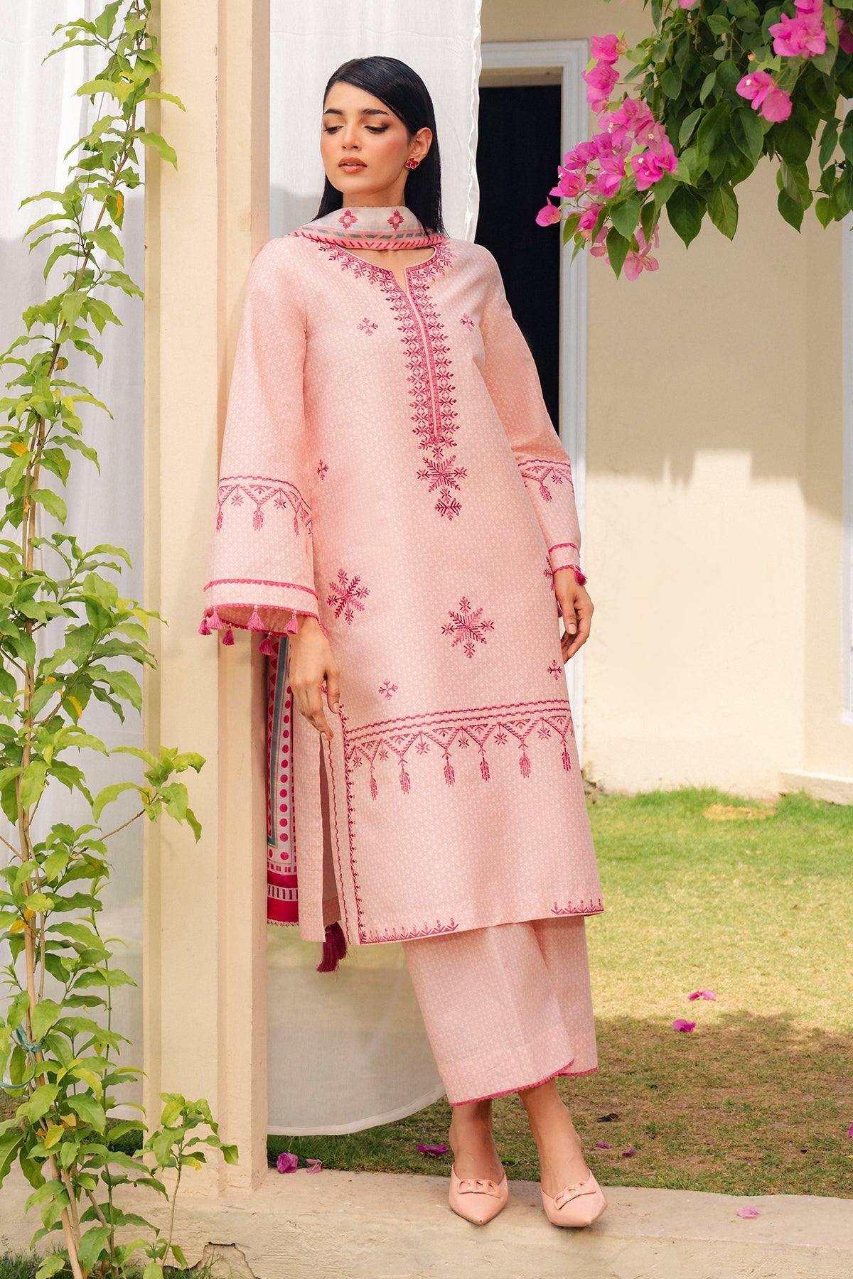 EMBROIDERED LAWN RTW-1327