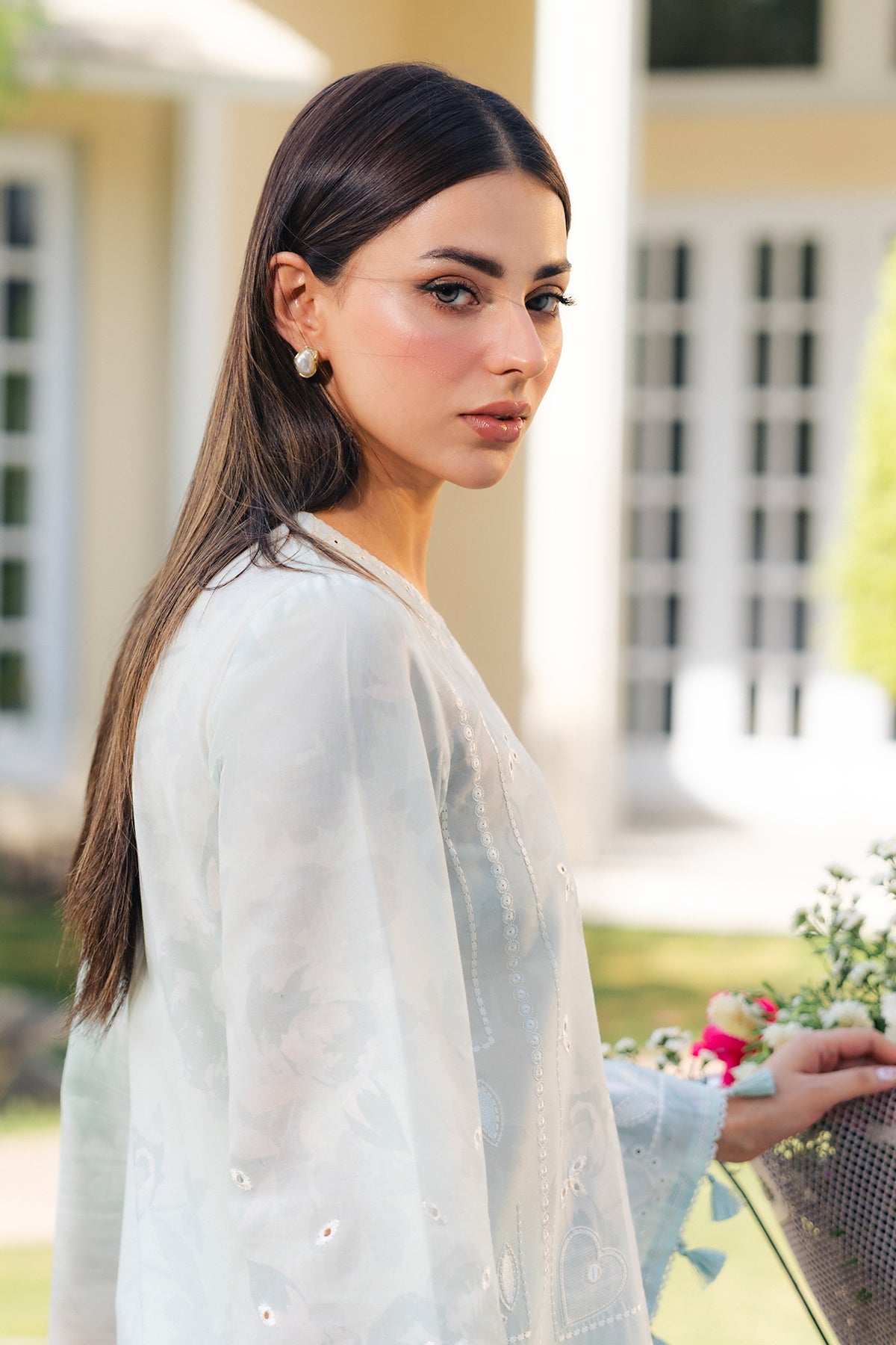 EMBROIDERED LAWN USE-9327