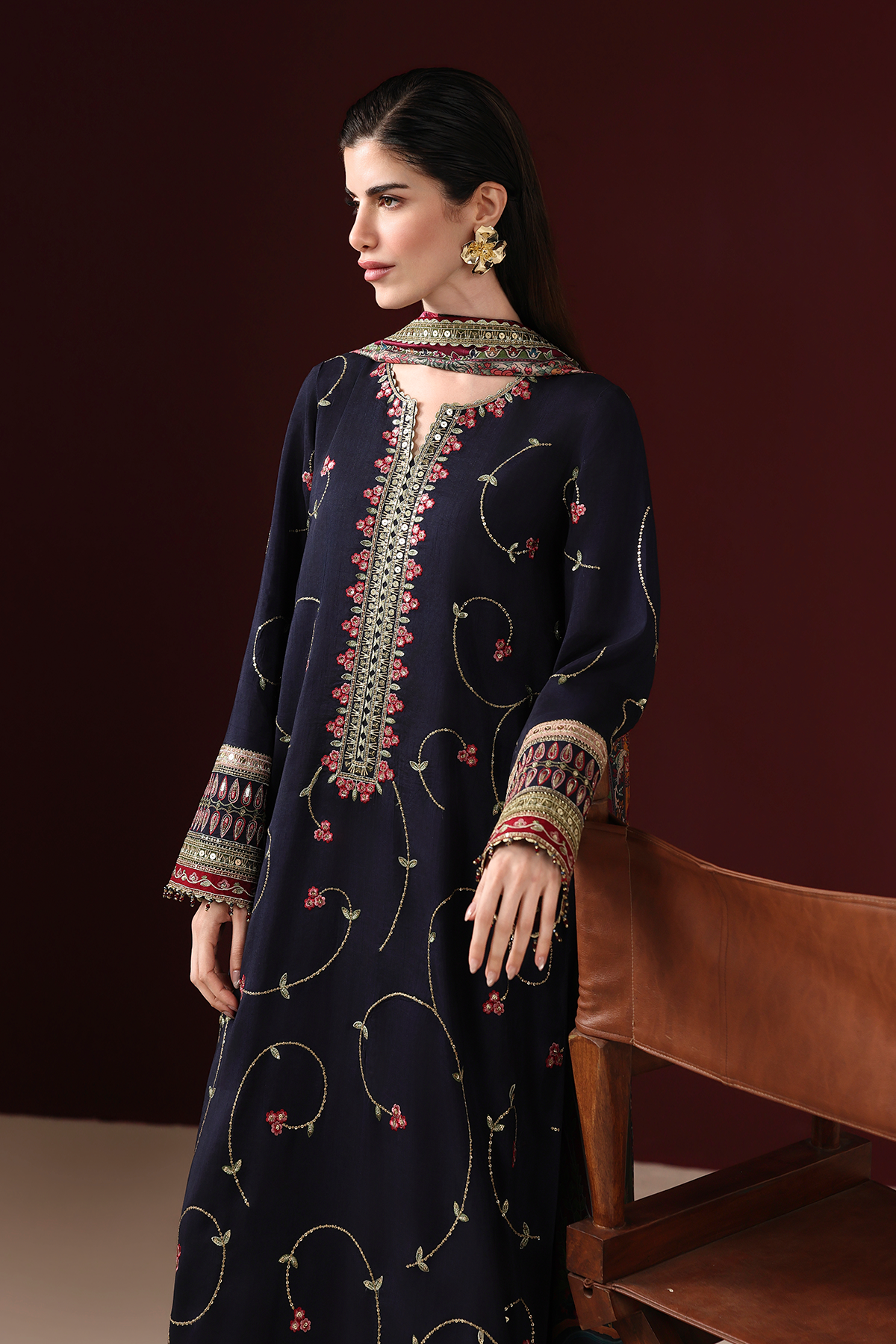 EMBROIDERED RAW SILK UR-7087