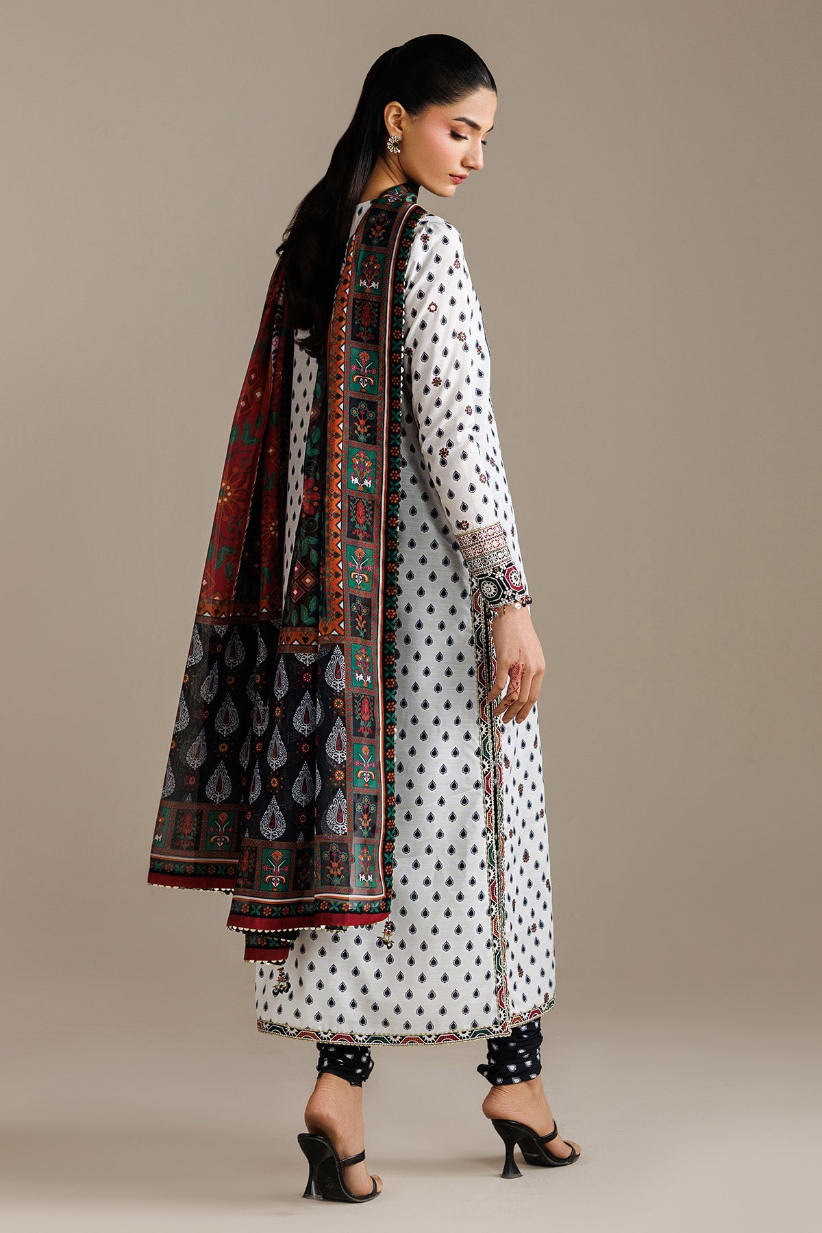 EMBROIDERED RAW SILK UR-7077