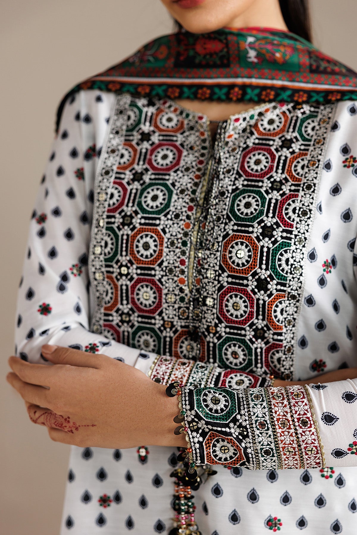 EMBROIDERED RAW SILK UR-7077