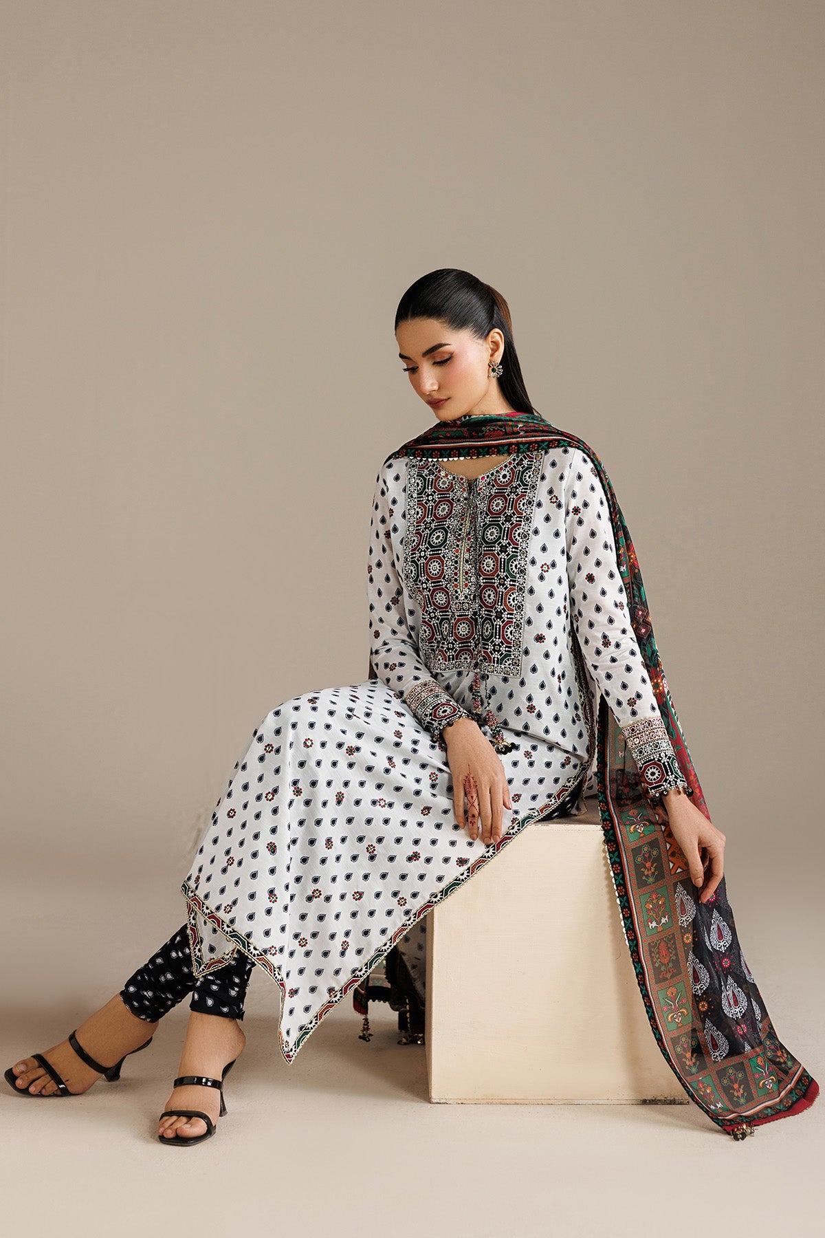 EMBROIDERED RAW SILK UR-7077