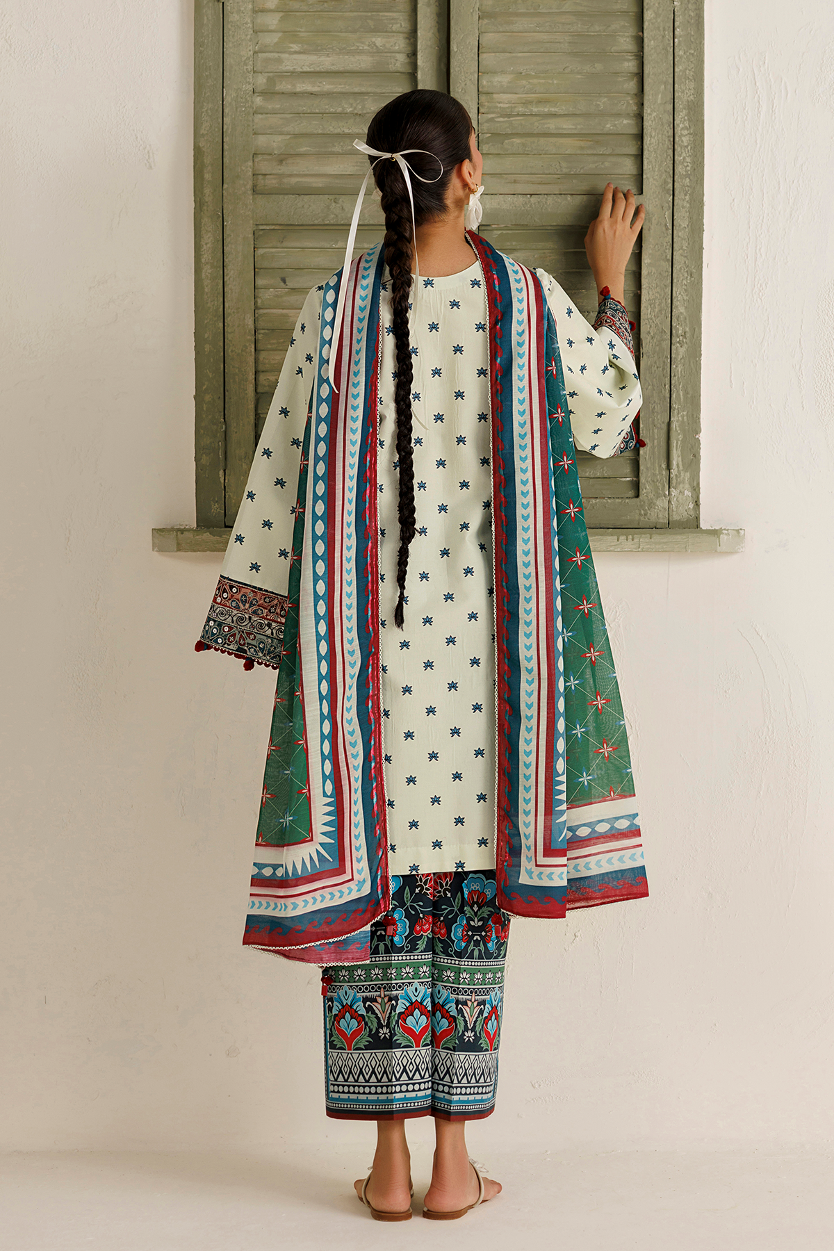 EMBROIDERED LAWN RTW-9389