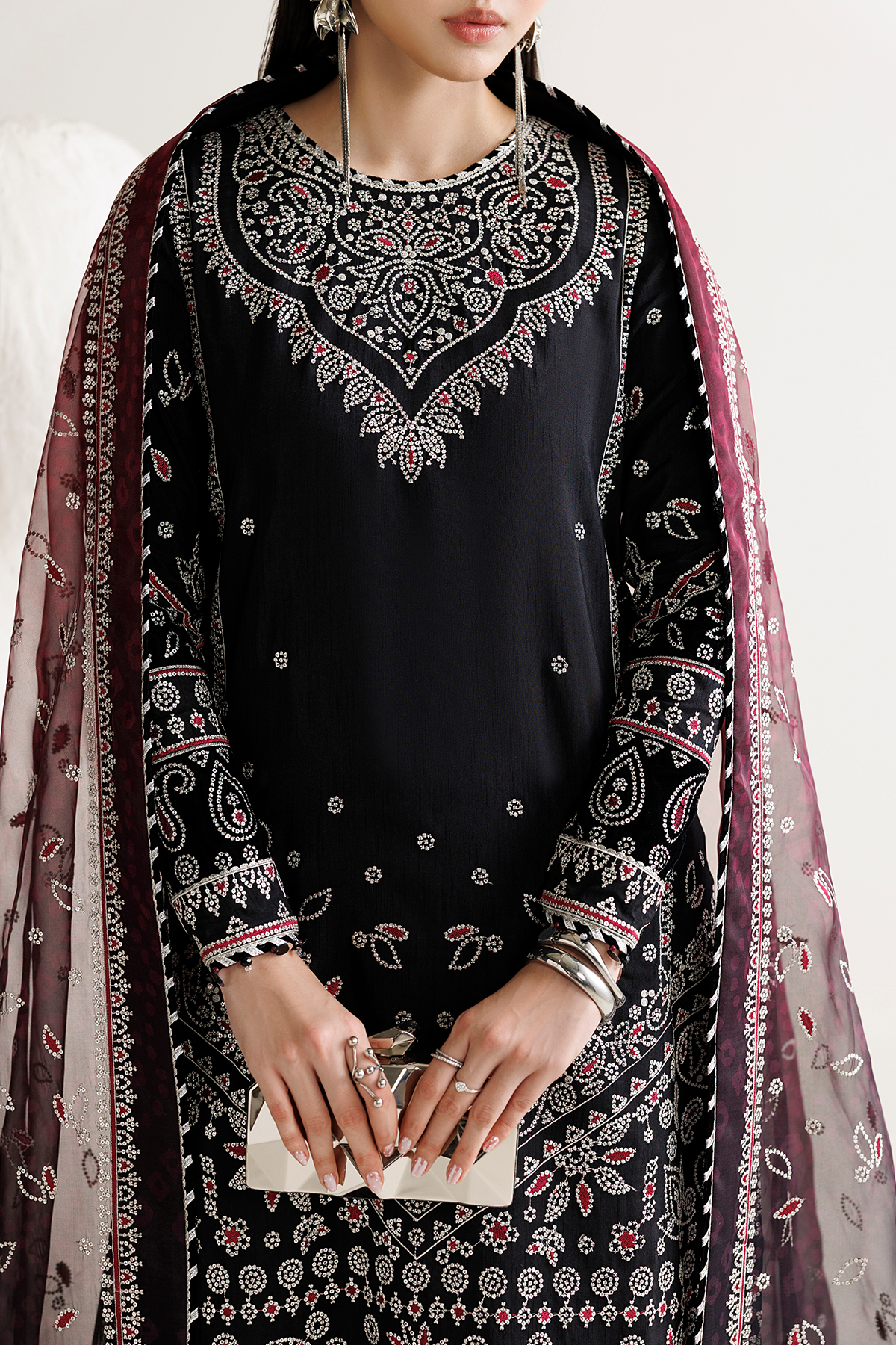 EMBROIDERED RAW SILK UR-7091