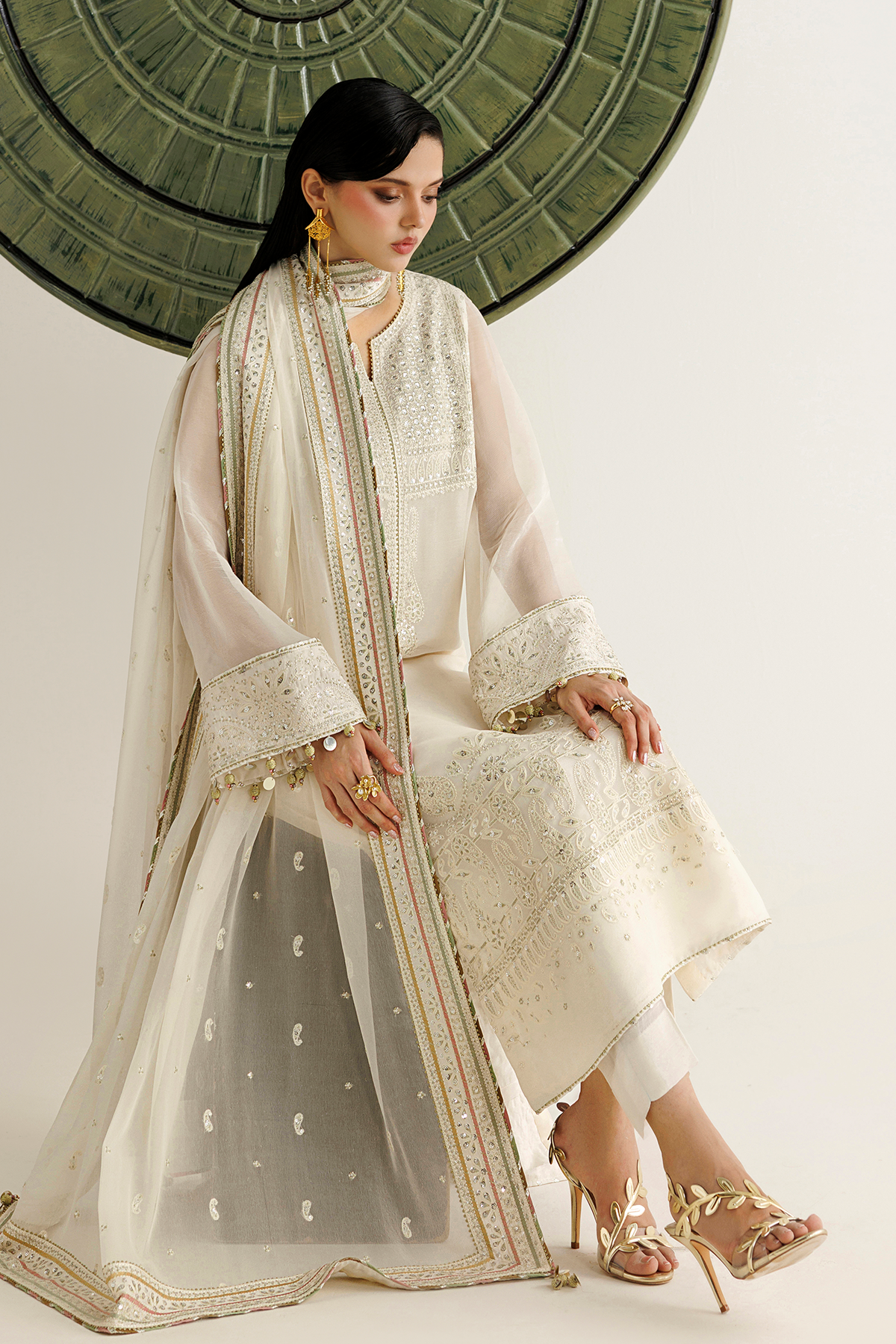 EMBROIDERED CHIFFON UC-3135