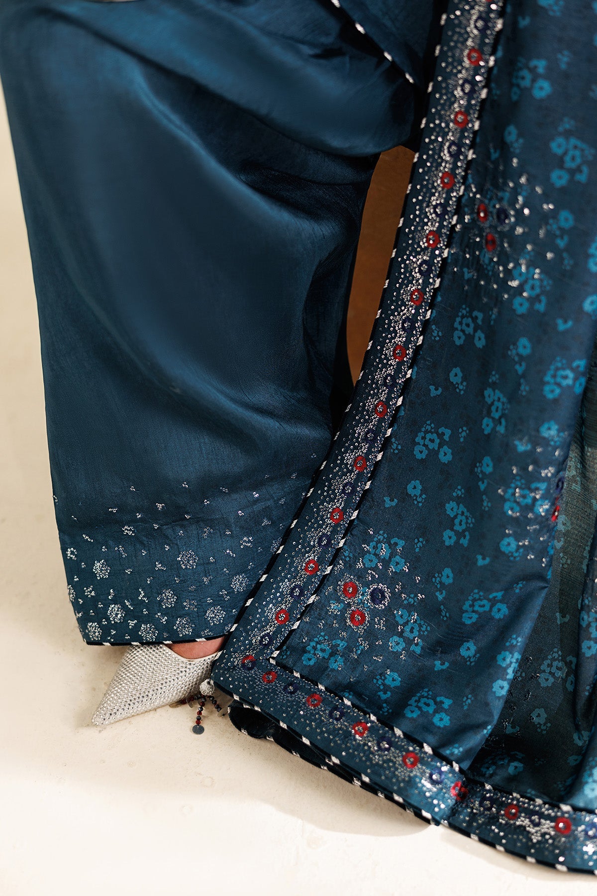 Embroidered Raw Silk UR-7062