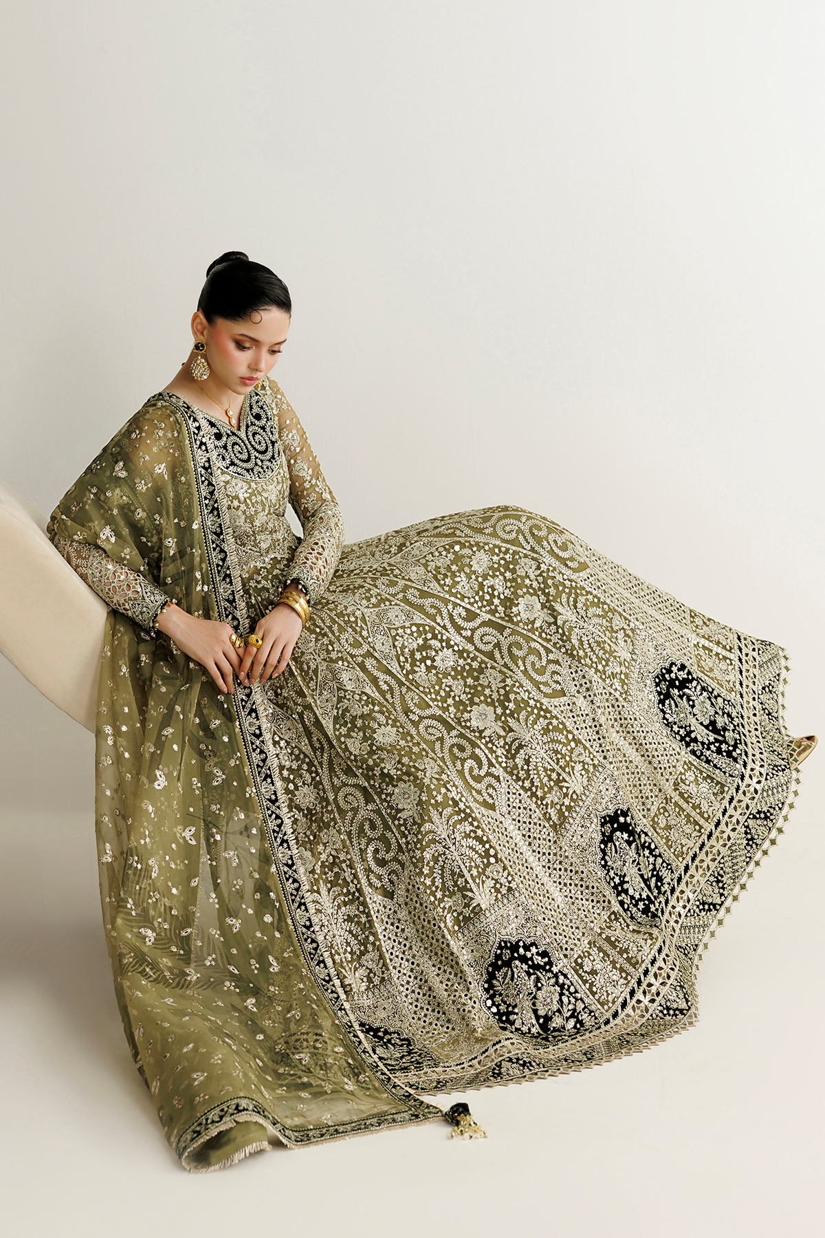 EMBROIDERED CHIFFON UC-3141