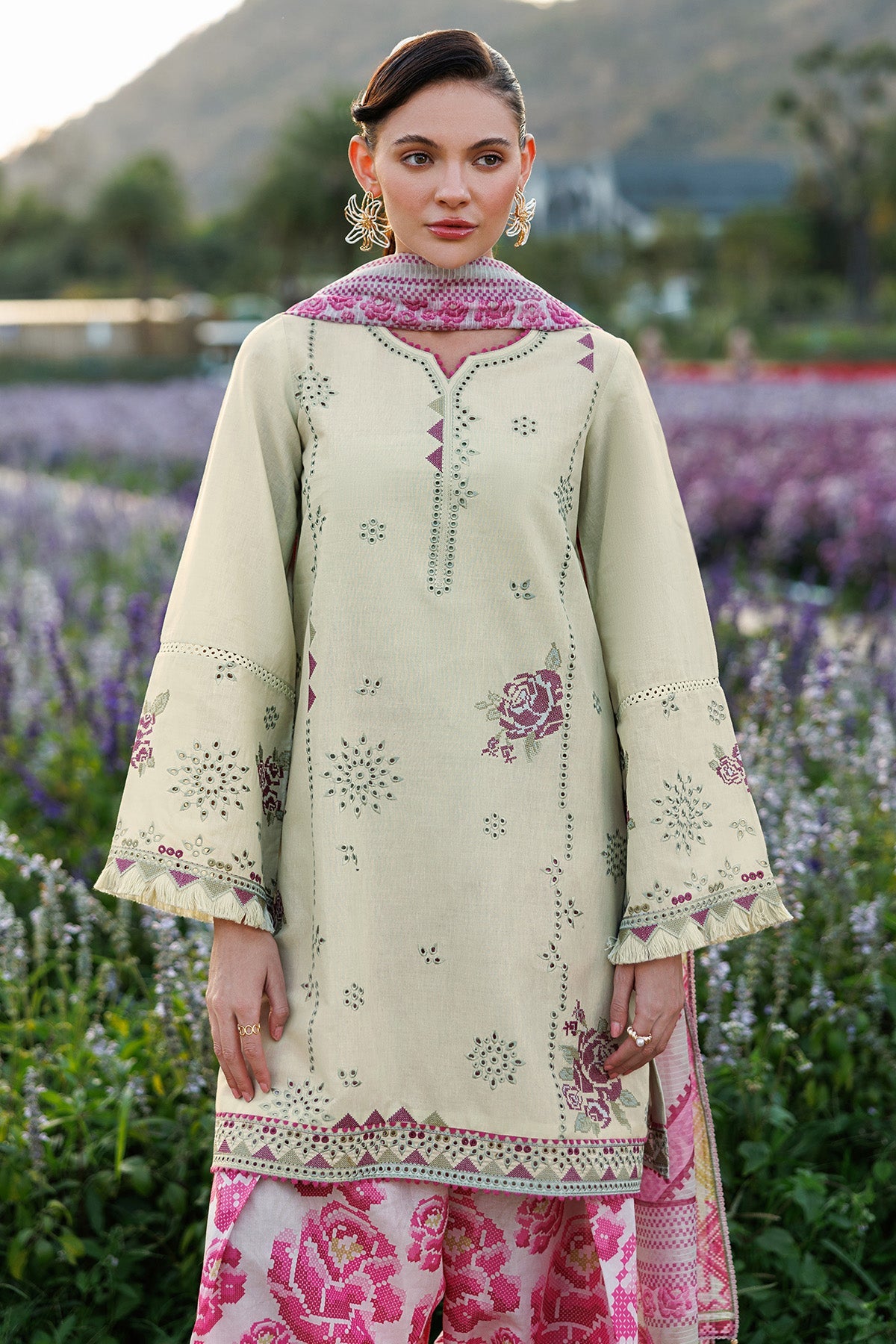 EMBROIDERED LAWN RTW-9289