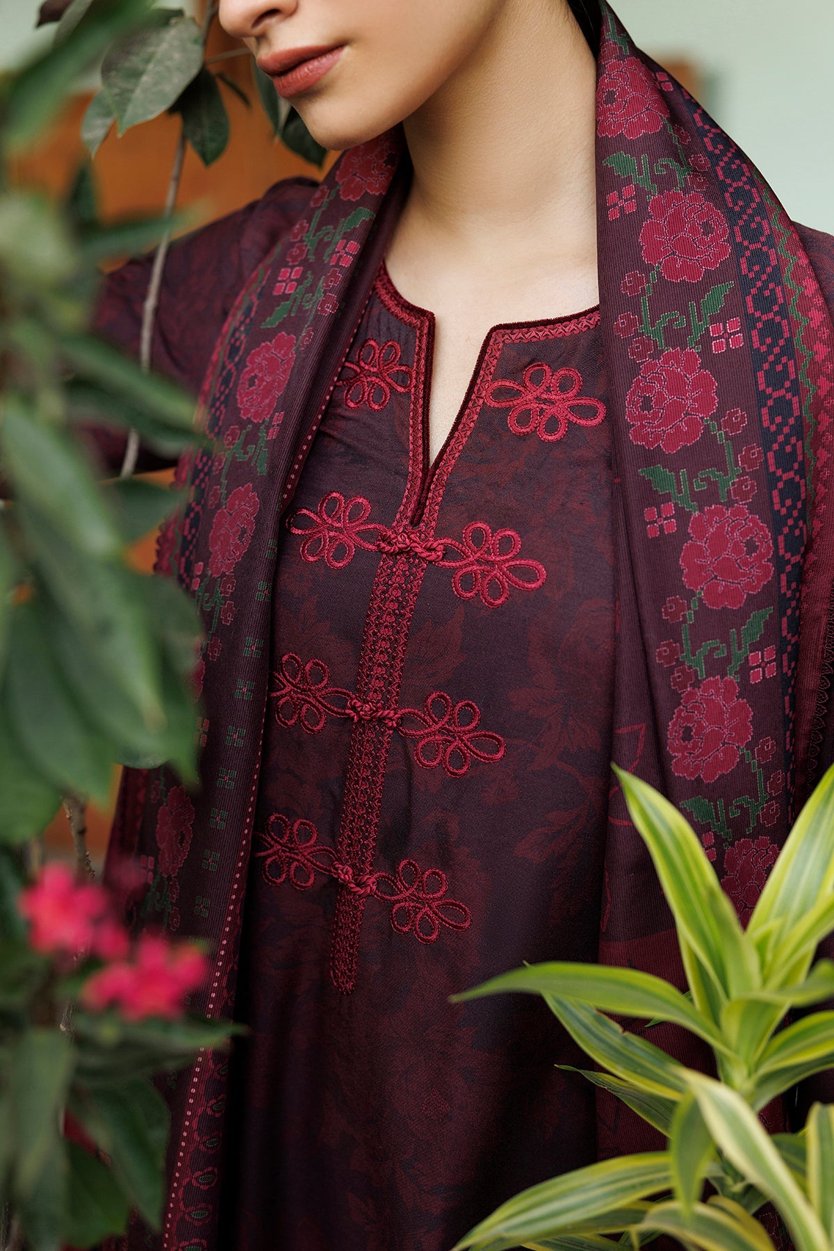 EMBROIDERED PREMIUM VISCOSE UW-0249