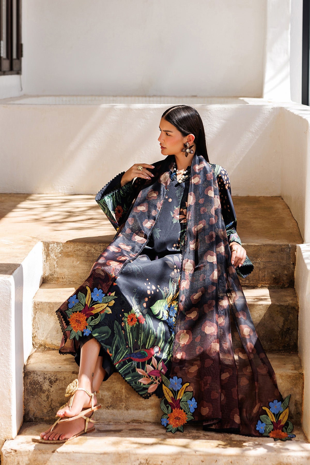 EMBROIDERED LAWN USE-9310