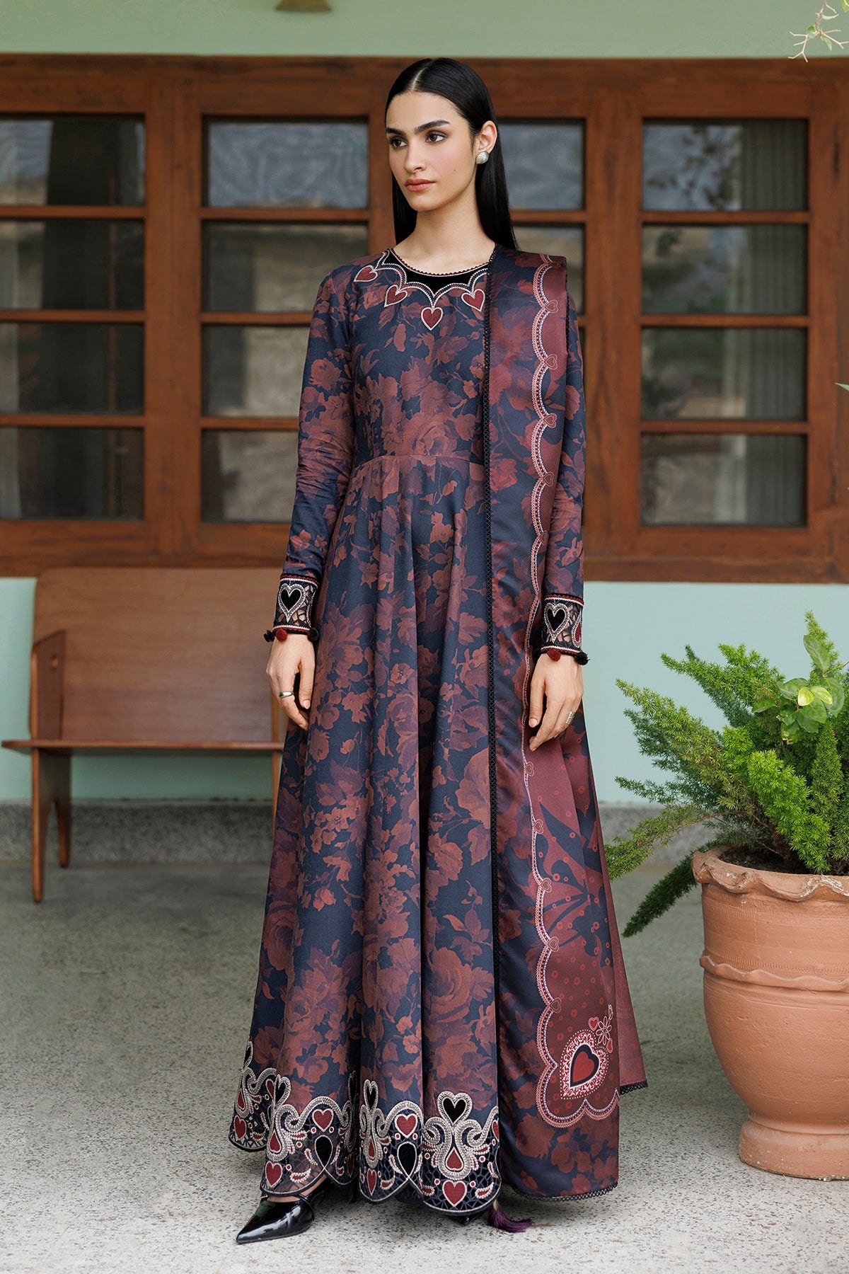 EMBROIDERED PREMIUM VISCOSE UW-0263